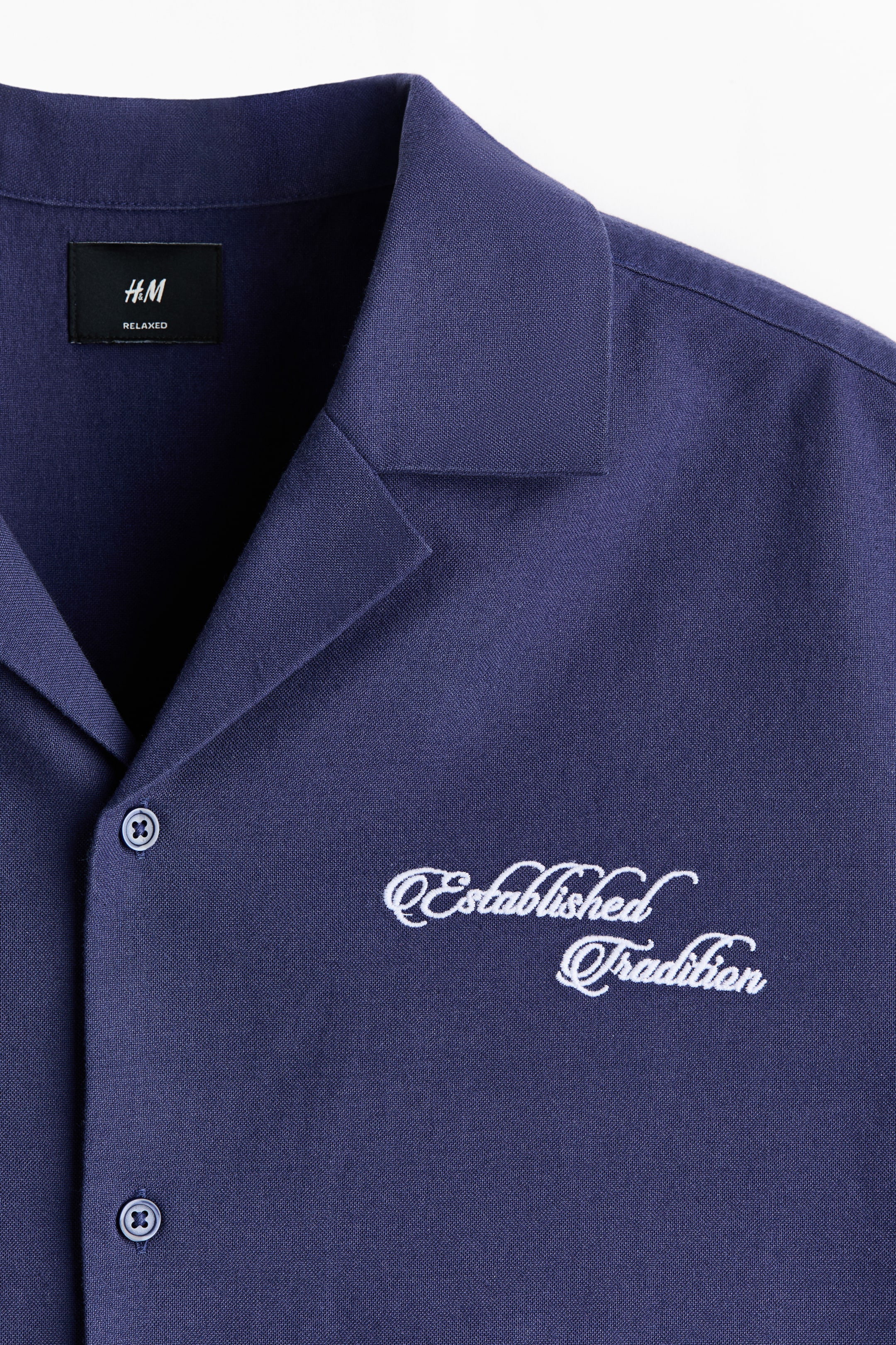 Мужские рубашки H&M Relaxed-Fit Embroidered-Motif Cotton Resort Shirt — фото 3