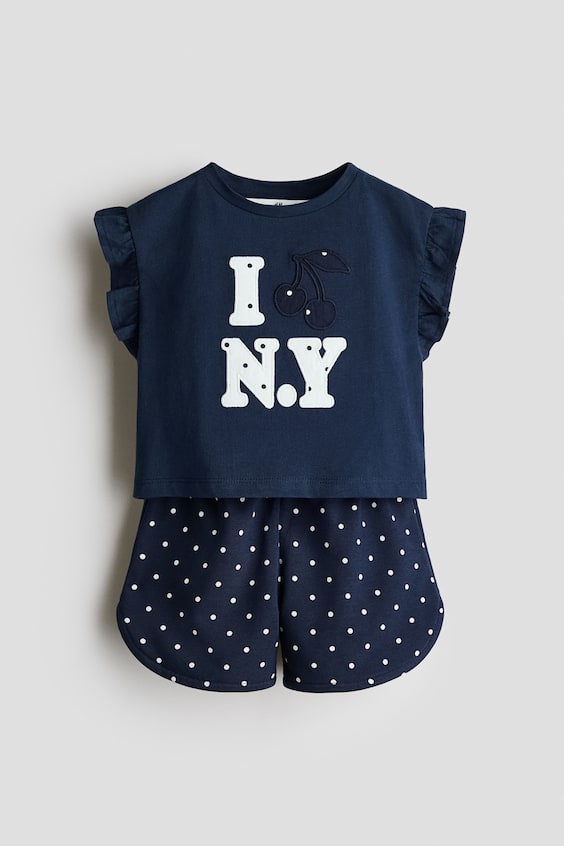 Детские топы H&M 2-Piece Top and Shorts Set