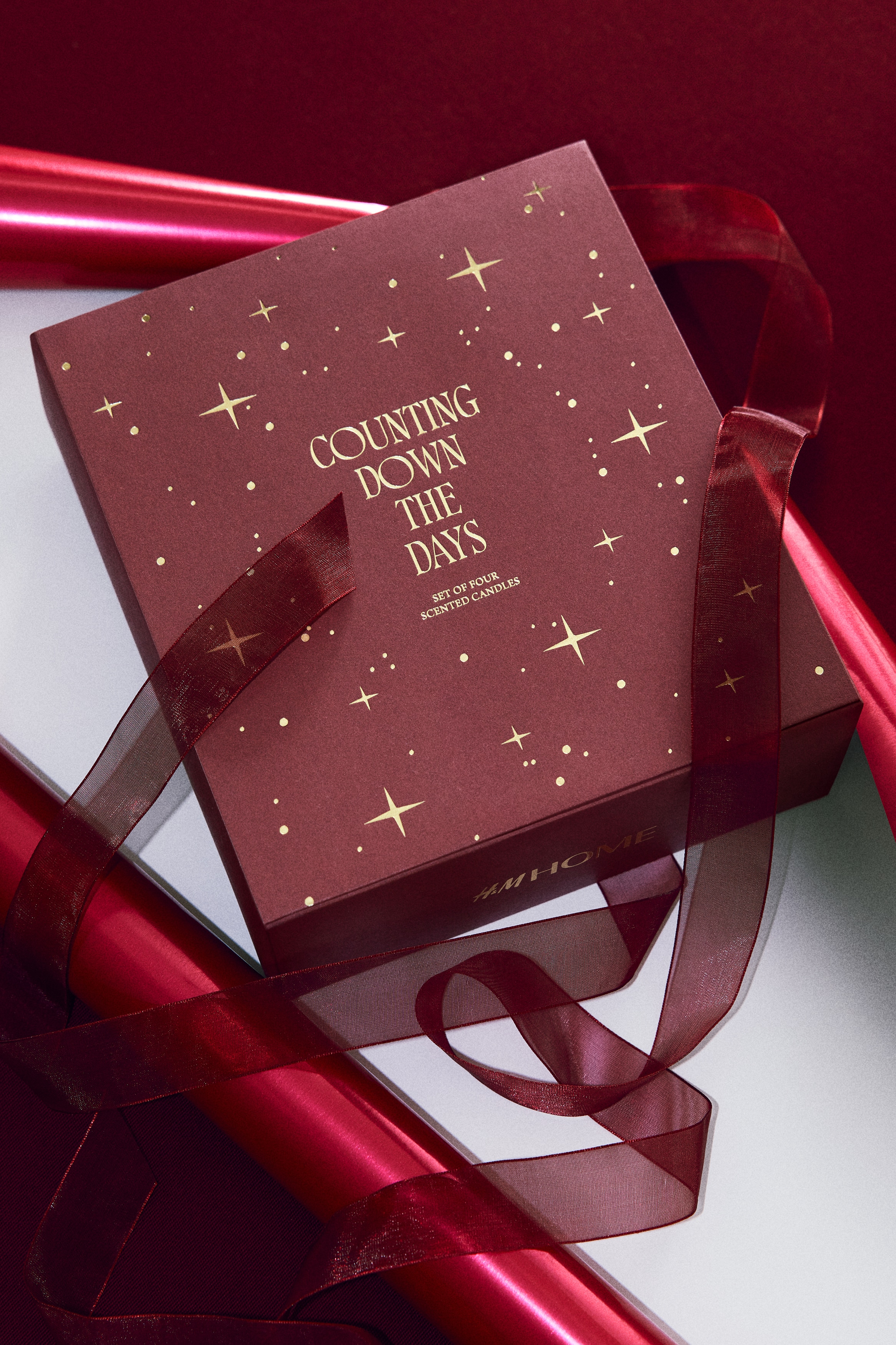 Gift-Boxed 4-Pack Scented Candles - Red