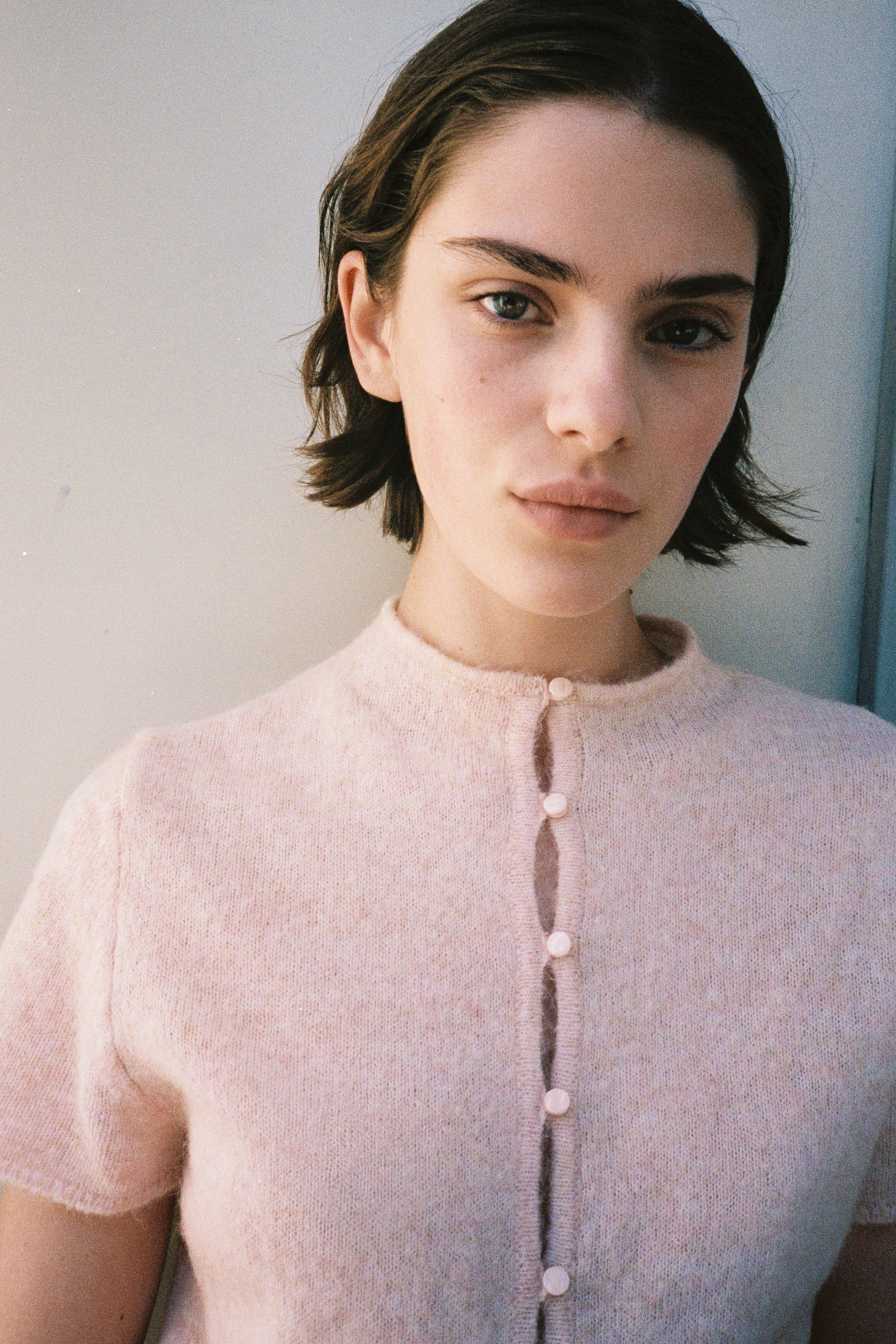 Short-Sleeved Fine-Knit Cardigan