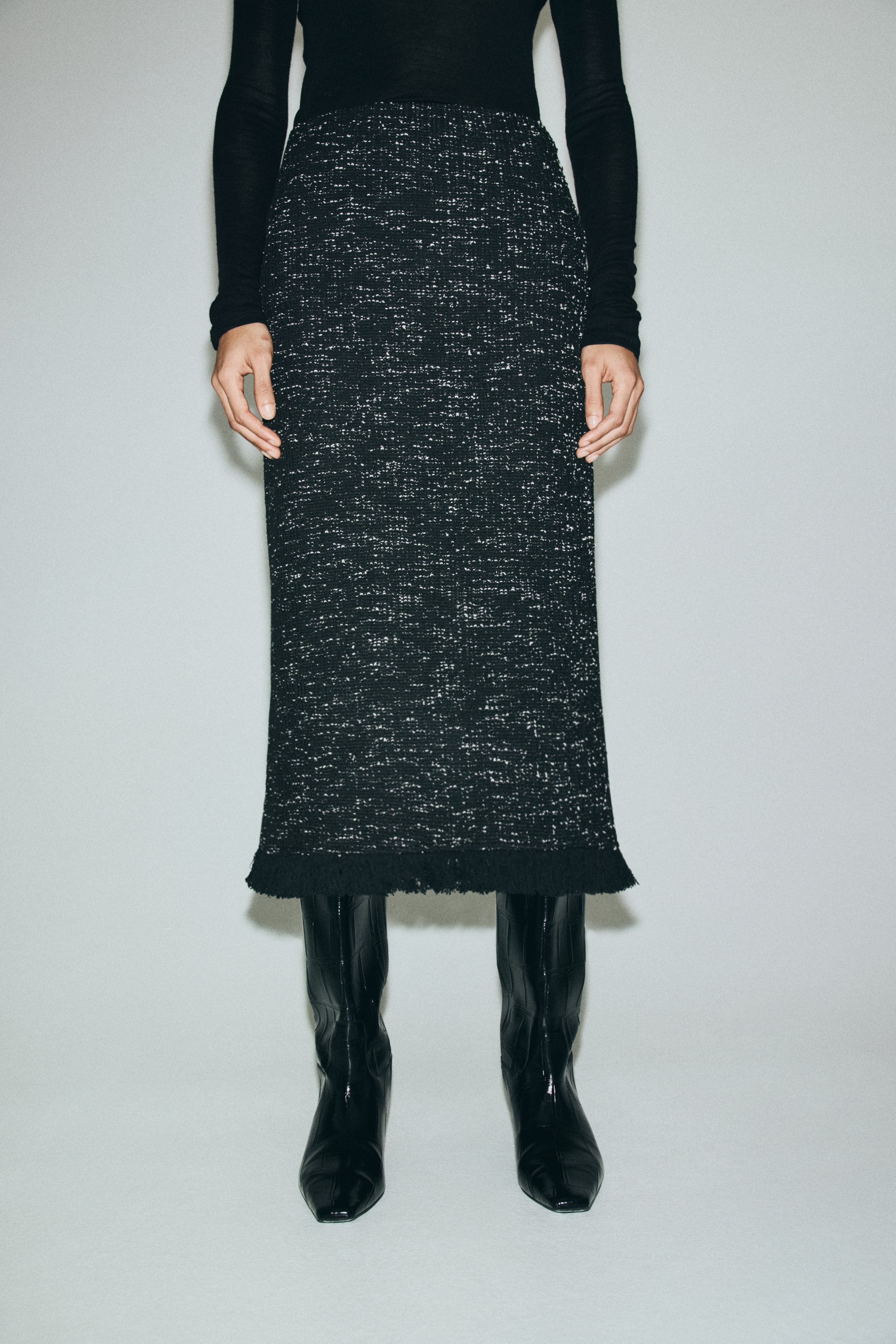 Vezi imaginea mai mare: Fustă-creion din bouclé - Negru-melanj - FEMEI | H&M RO 3