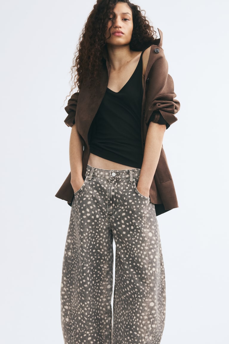 Barrel Regular Waist Jeans
