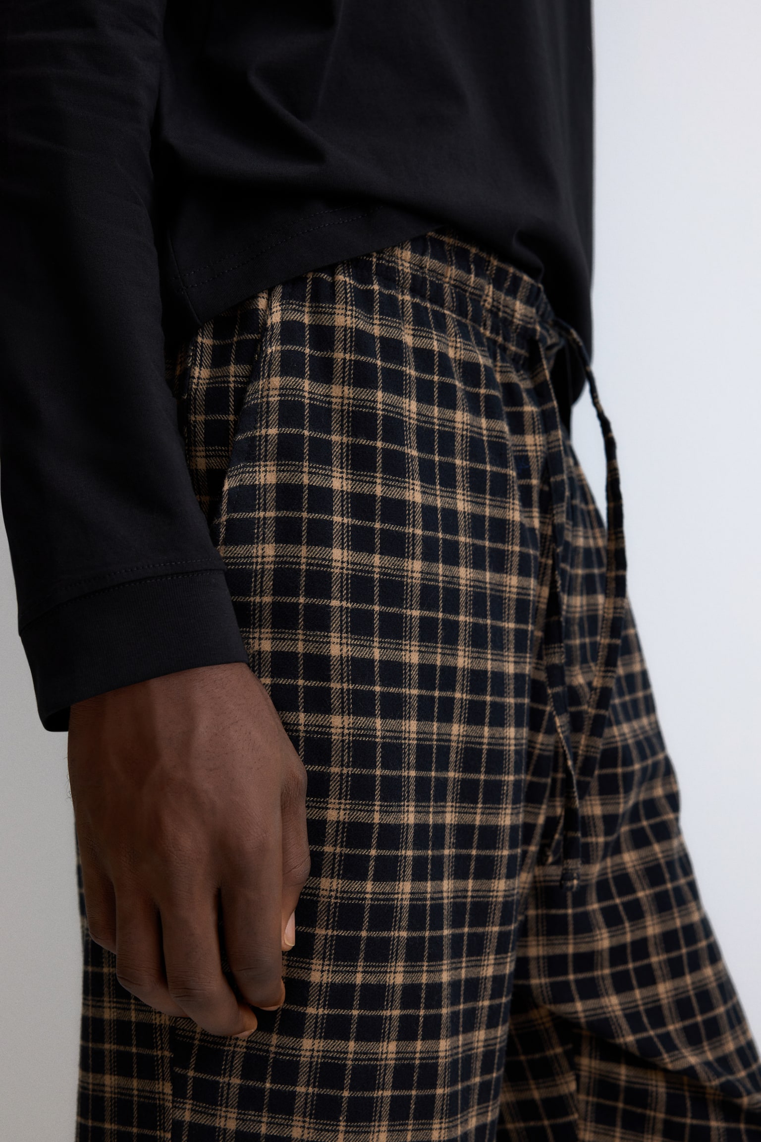 Cotton pyjama top and bottoms - Black/Beige checked/Navy blue/Checked/White/Checked/Burgundy/Checked - 9