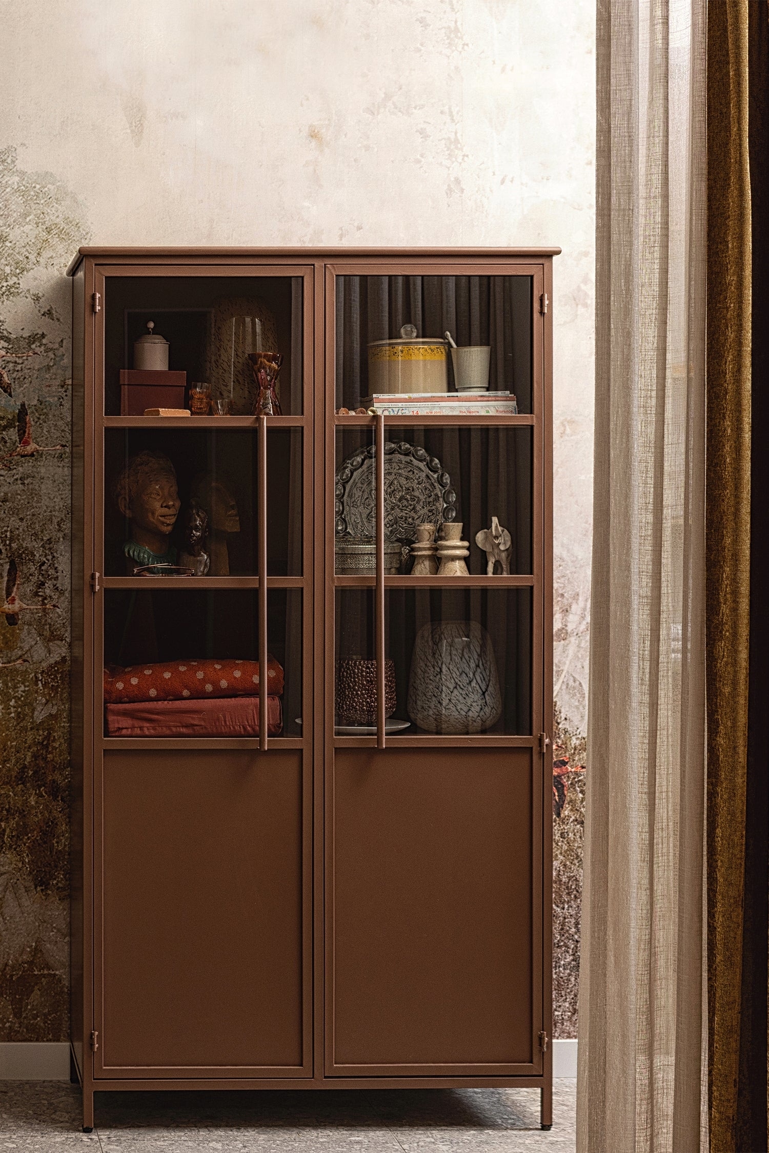 Exhibit Cabinet - Brown/Green