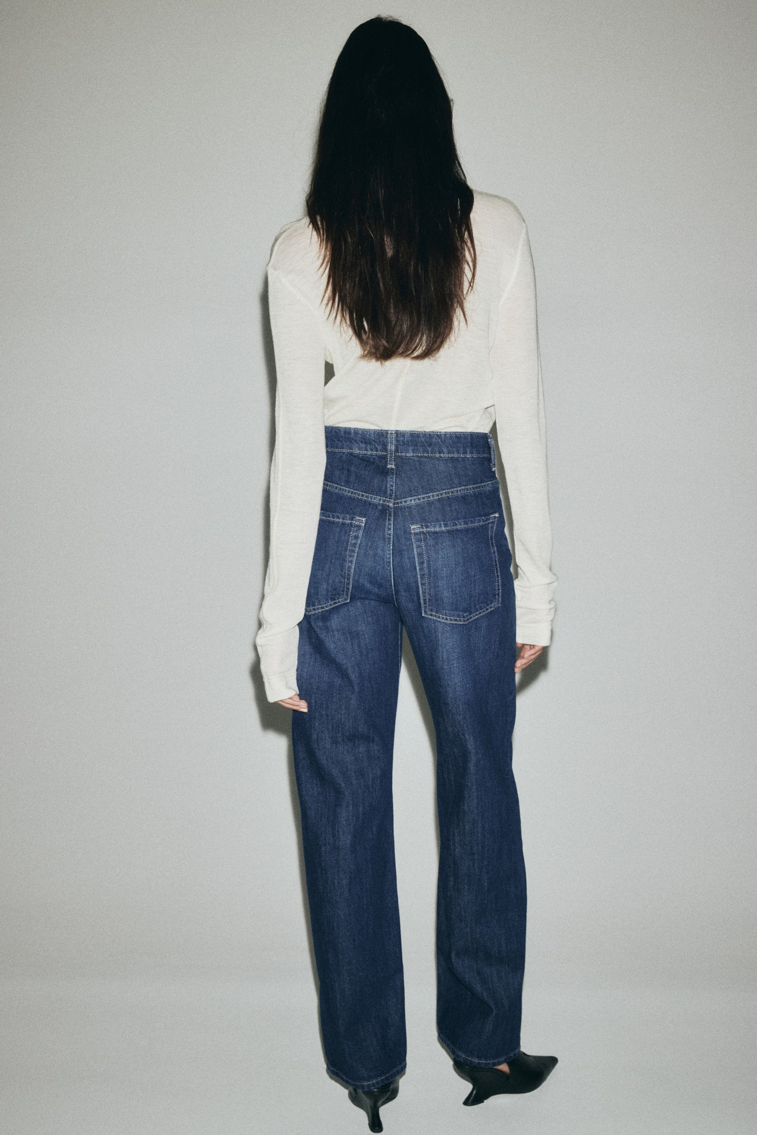 Straight High Jeans - Dunkles Denimblau - 3