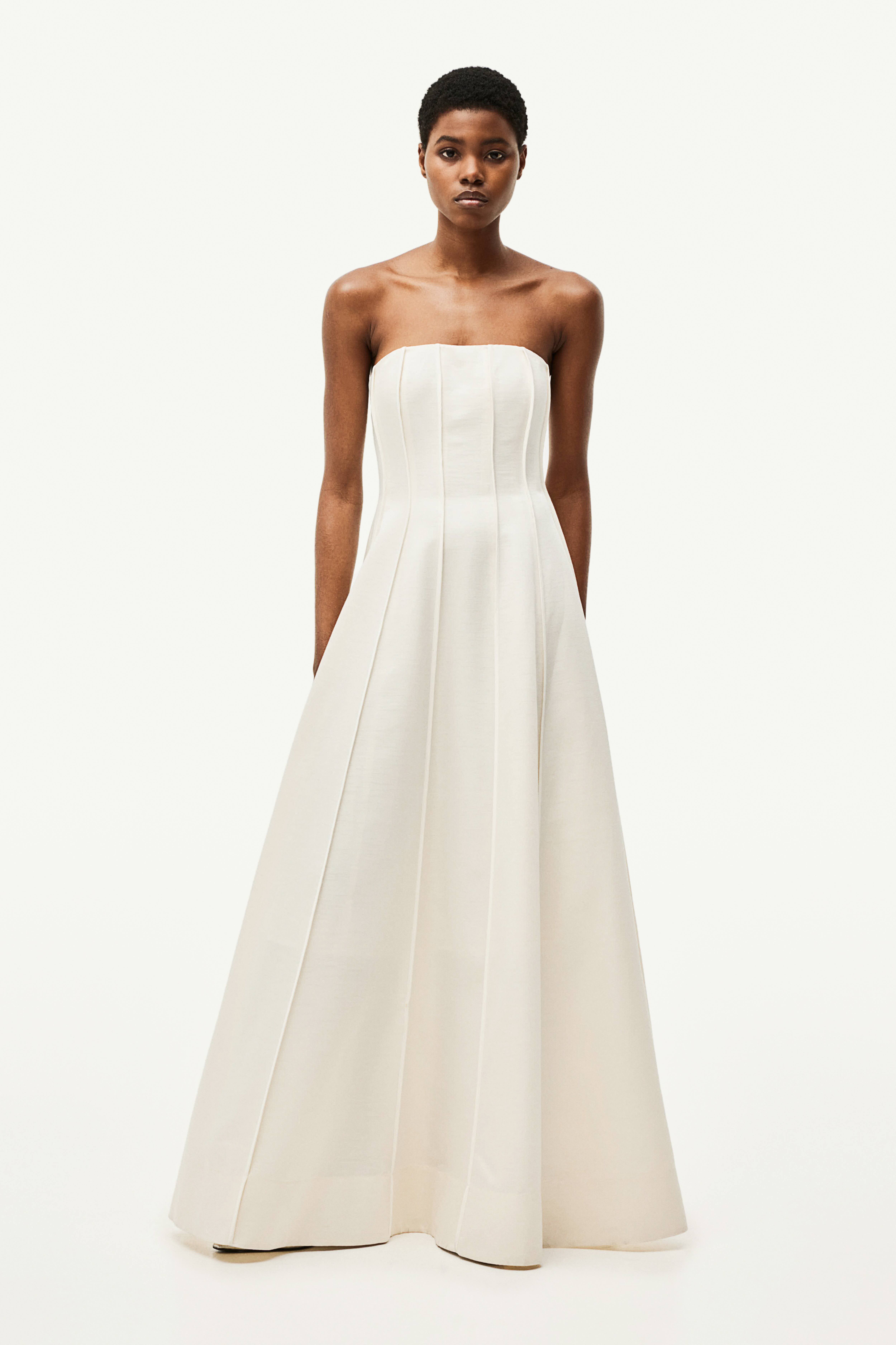 H&m wedding gowns hotsell