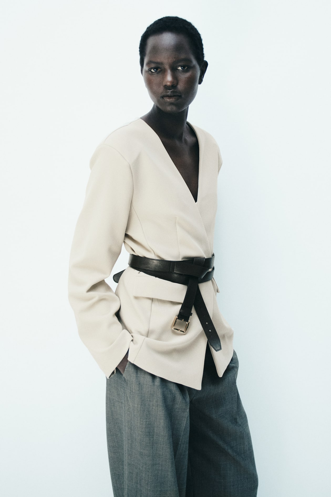 Collarless jersey blazer - image 3