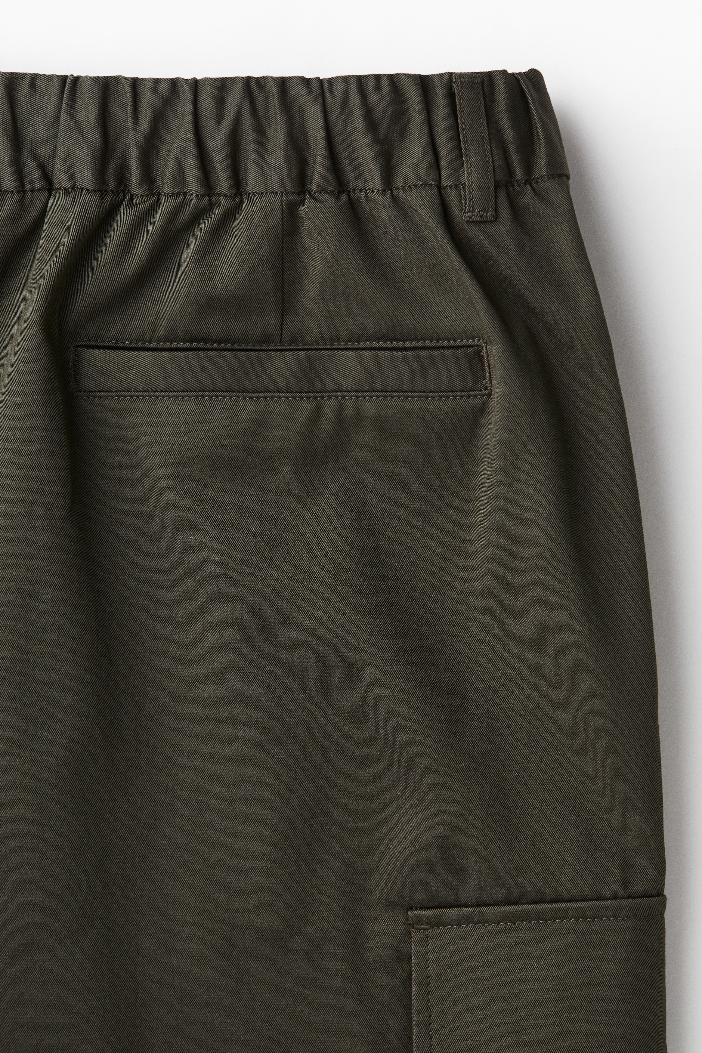 ルーズフィット カーゴパンツ - オリーブグリーン - Men | H&M JP ルーズフィット カーゴパンツ - オリーブグリーン - Men | H&M JP