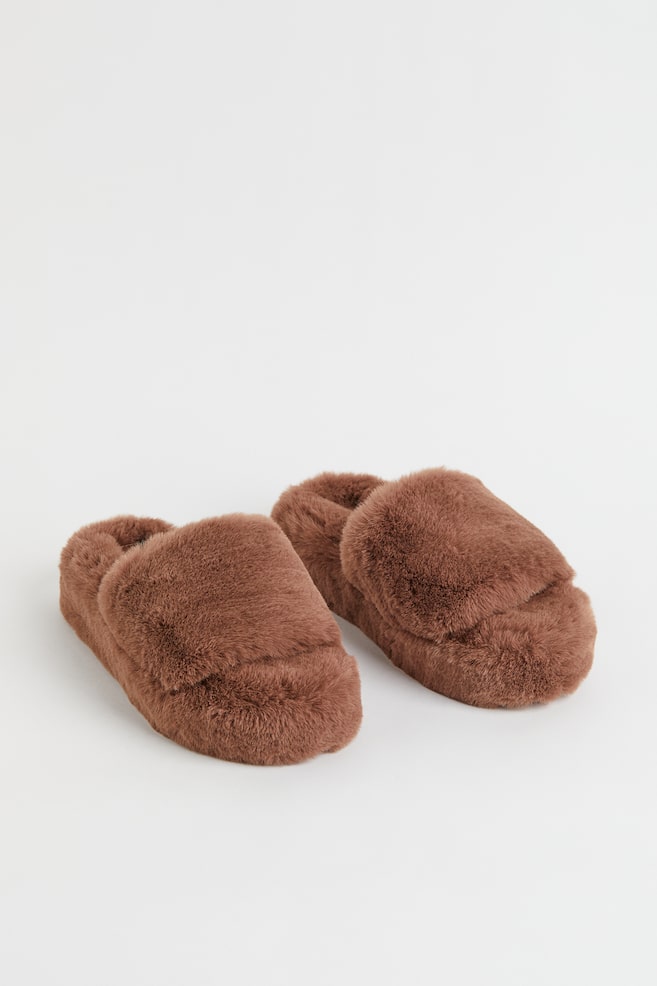 Faux fur slippers - Brown/Dark grey - 2