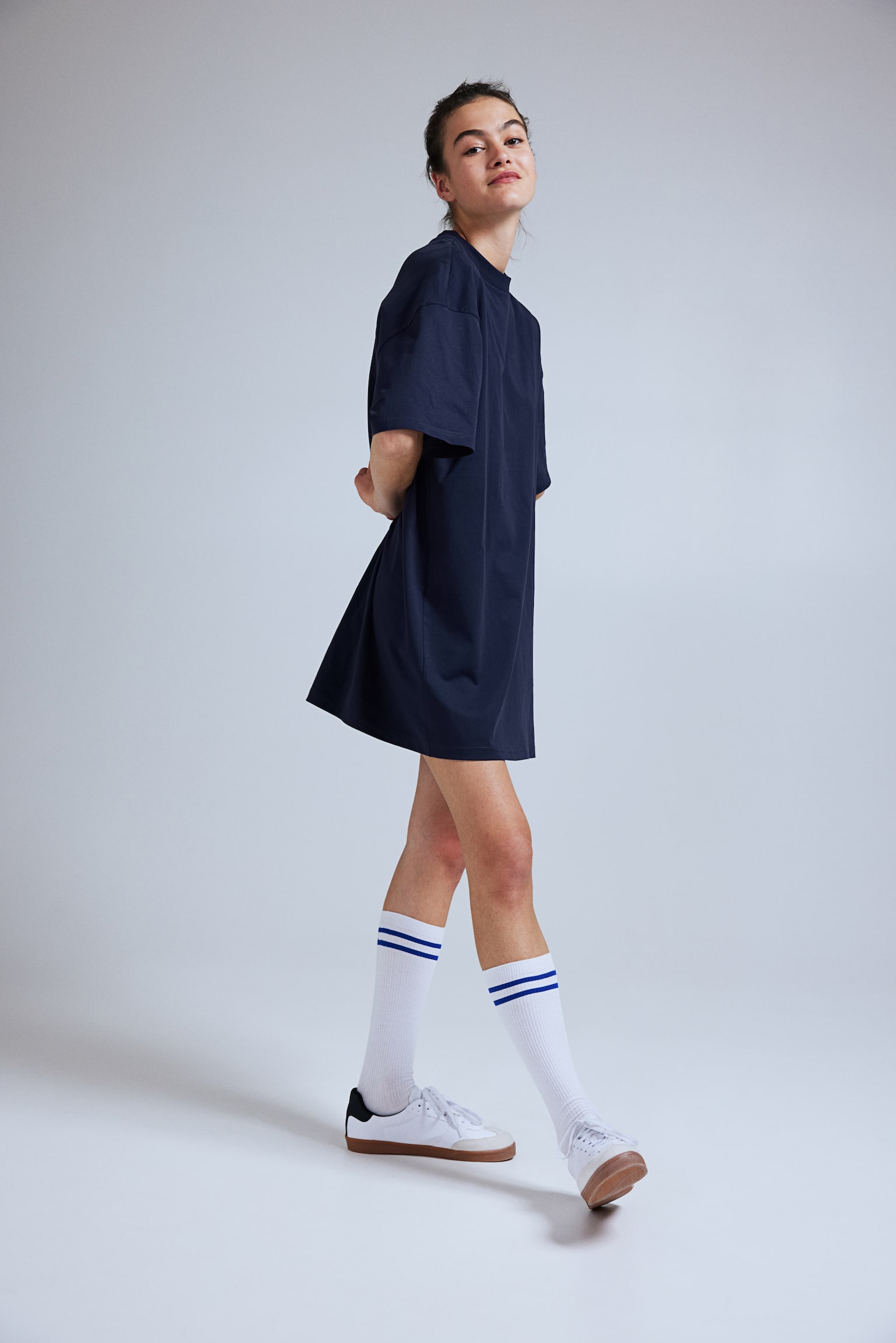 Oversized T-shirt dress - Navy blue/Light grey marl/Black/White/Light beige/Light yellow/Light beige/Light grey/Dark grey/Khaki green - 5