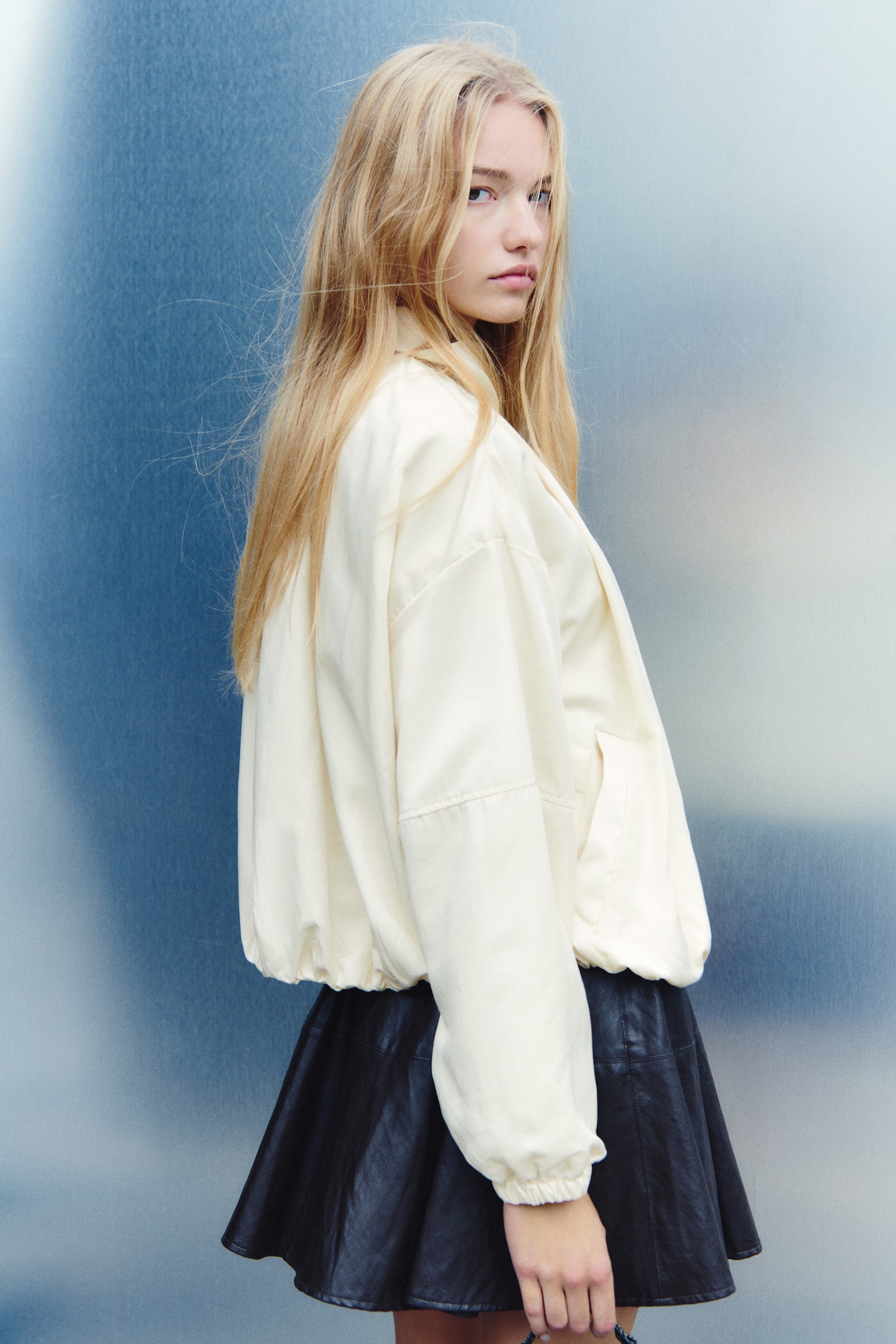 Женская куртка H&M Balloon-Sleeved Funnel-Collar, цвет: Светлый жёлтый — фото 5