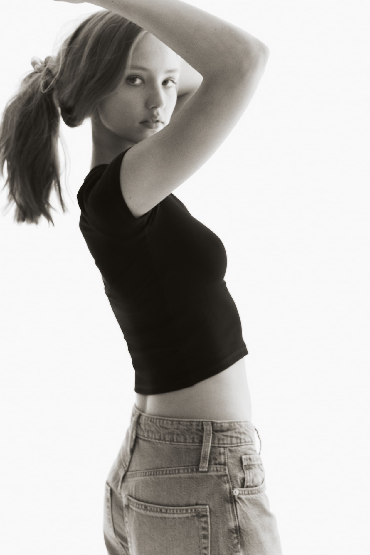 Fitted T-shirt - image 4