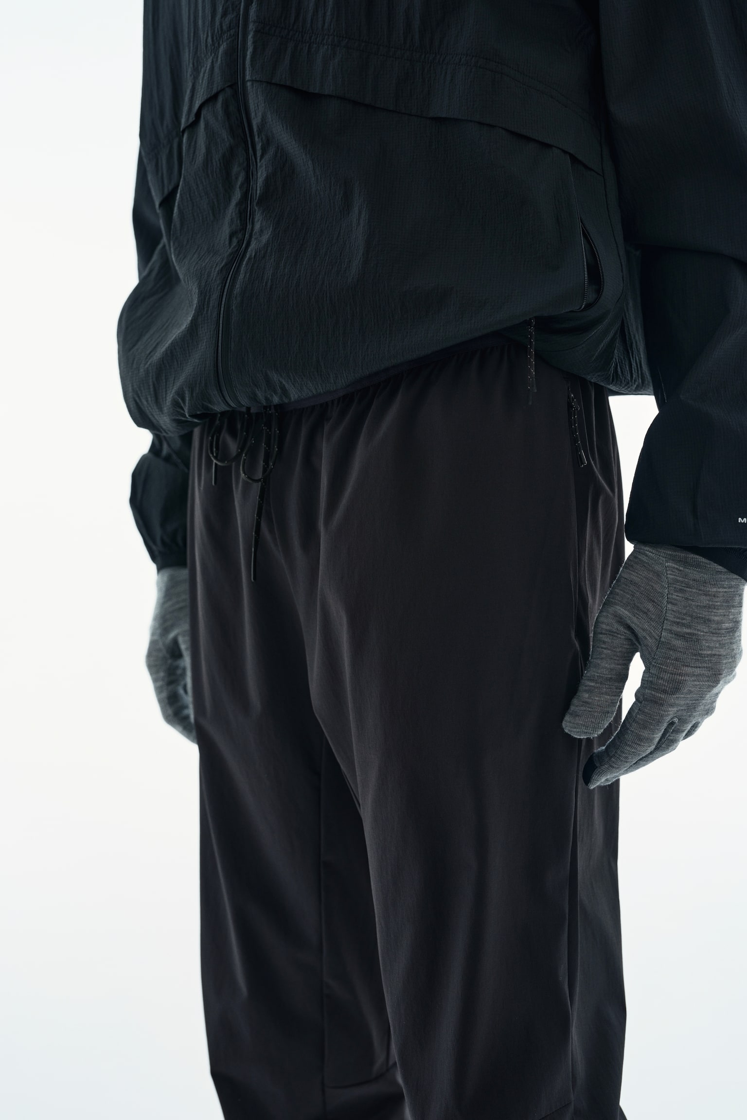 Мужские брюки H&M Move Lightweight Water-Repellent Running, цвет: Чёрный — фото 5