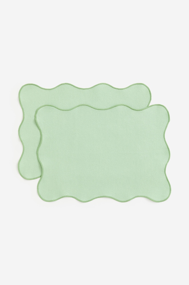 2-pack scallop-edged place mats - Light green - 1