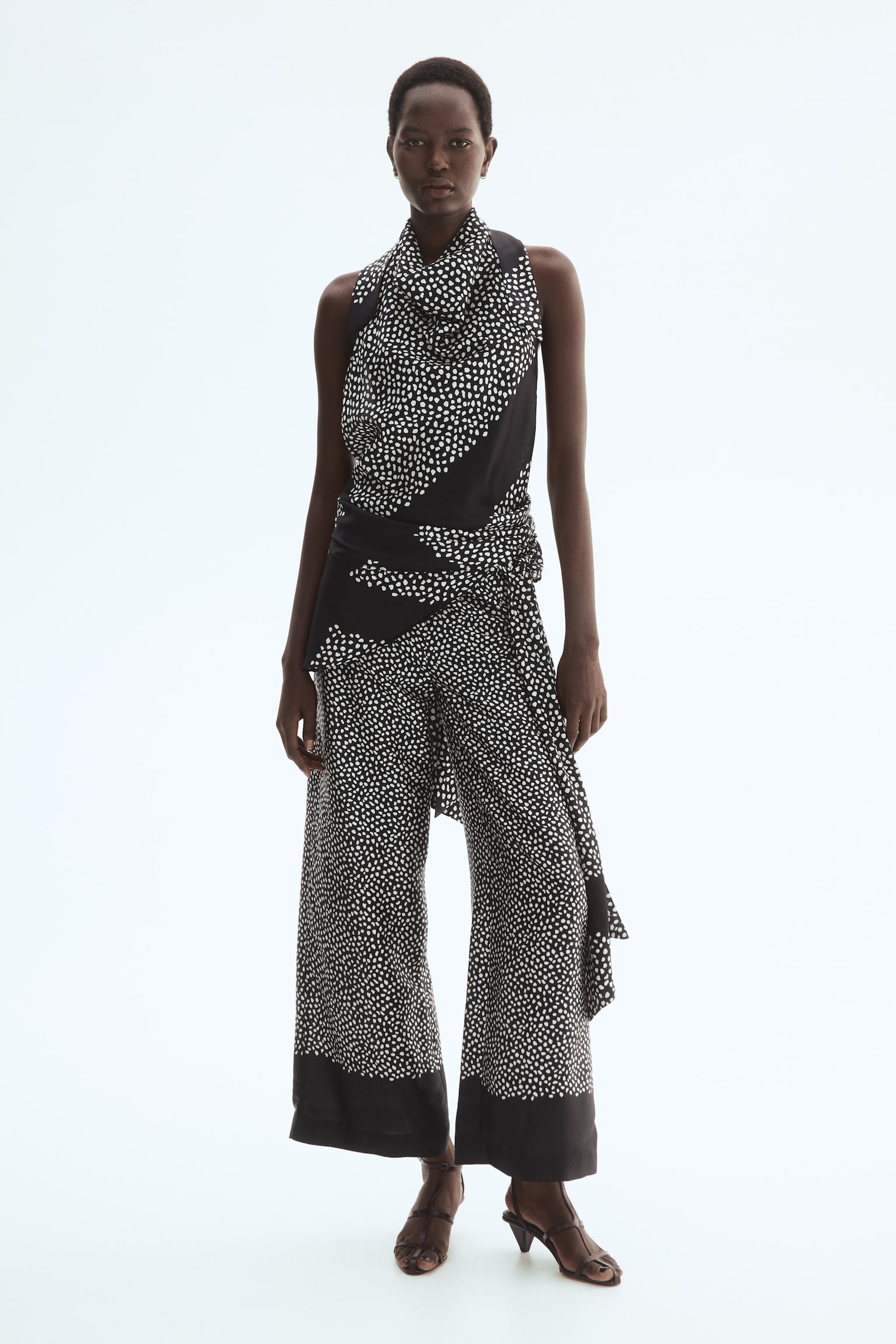 Skirt-layered trousers - Black/Spotted - 1