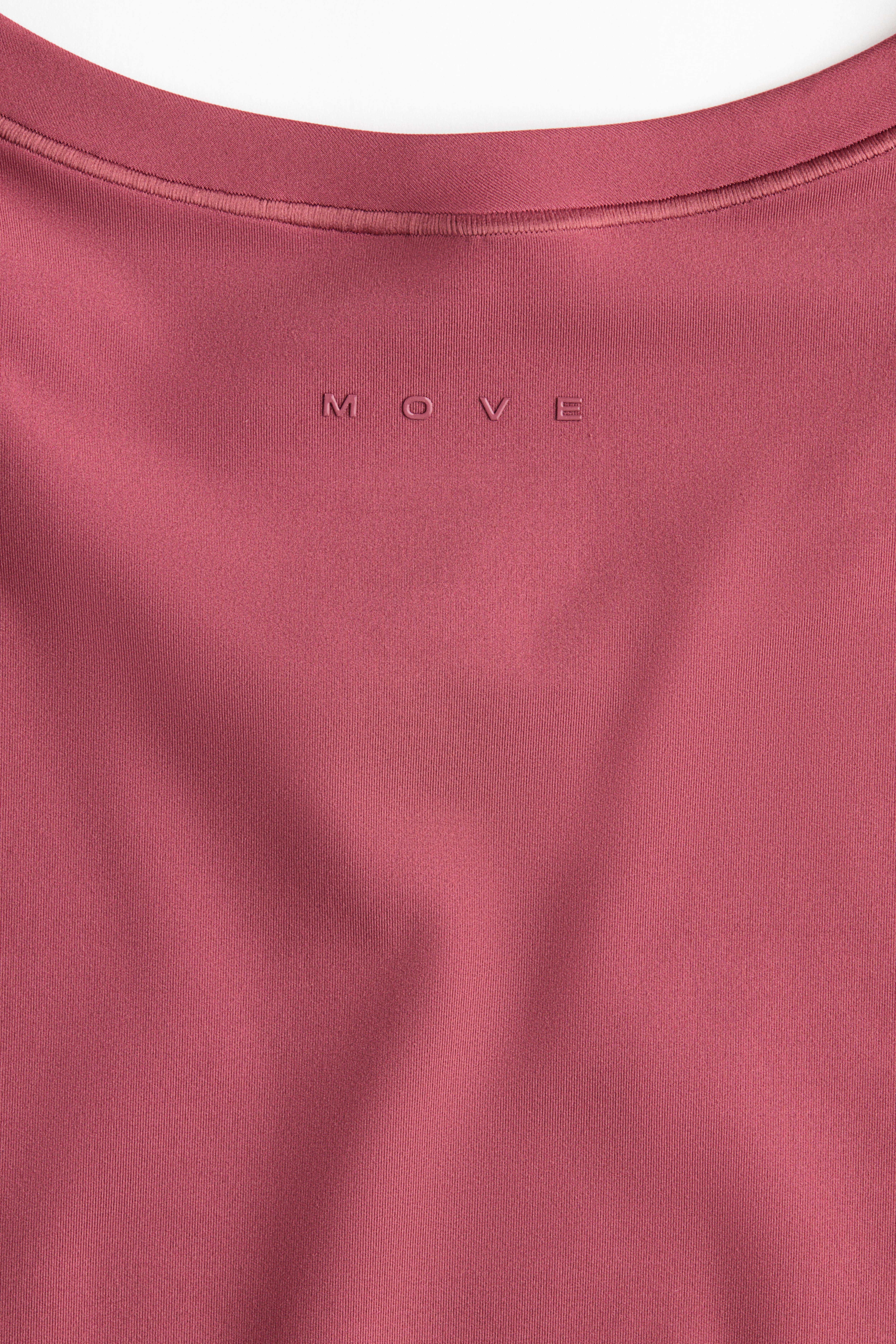 Sports Top with DryMove™