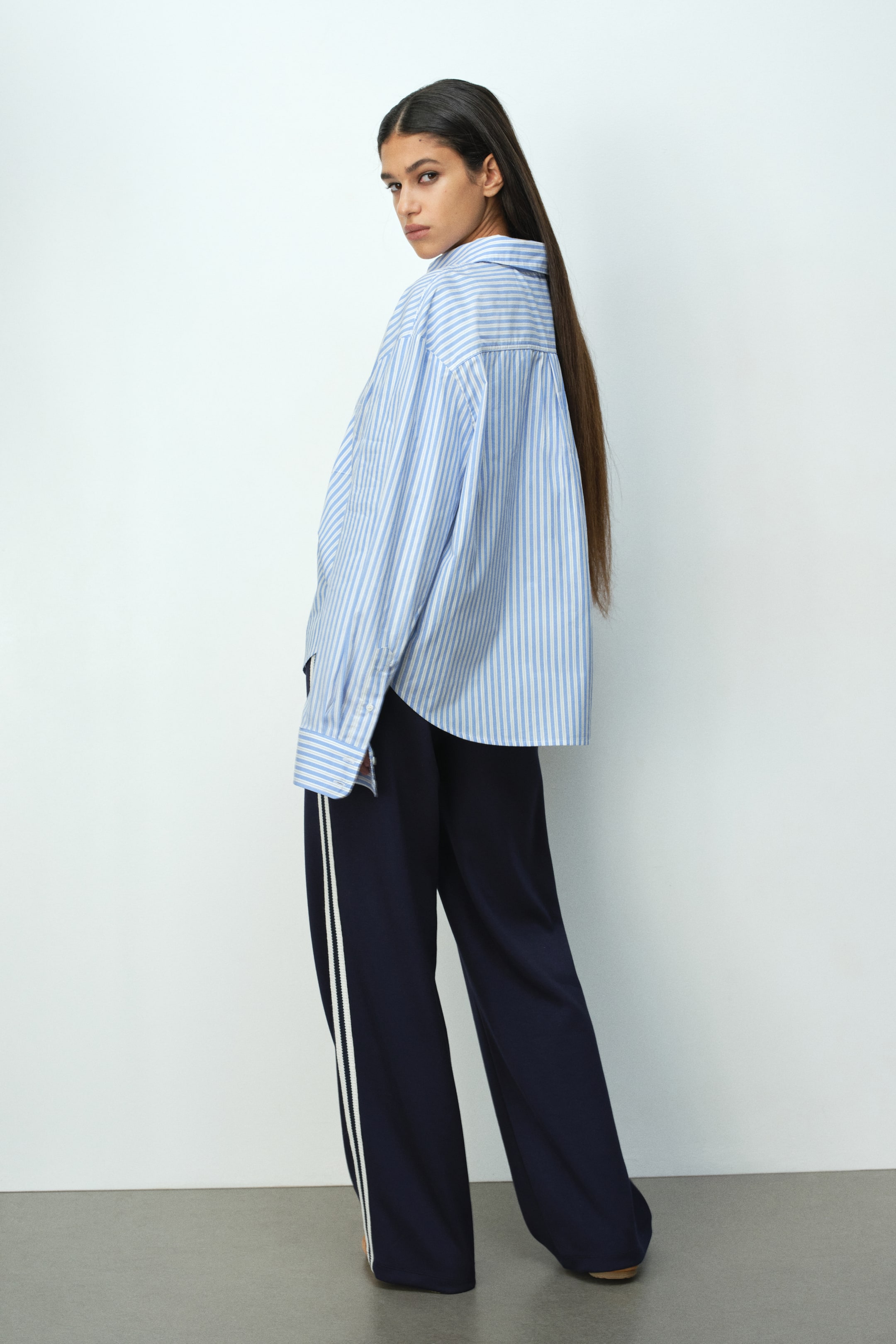 View larger image: Oversized poplin shirt - Blue/Striped - Ladies | H&M IE 4