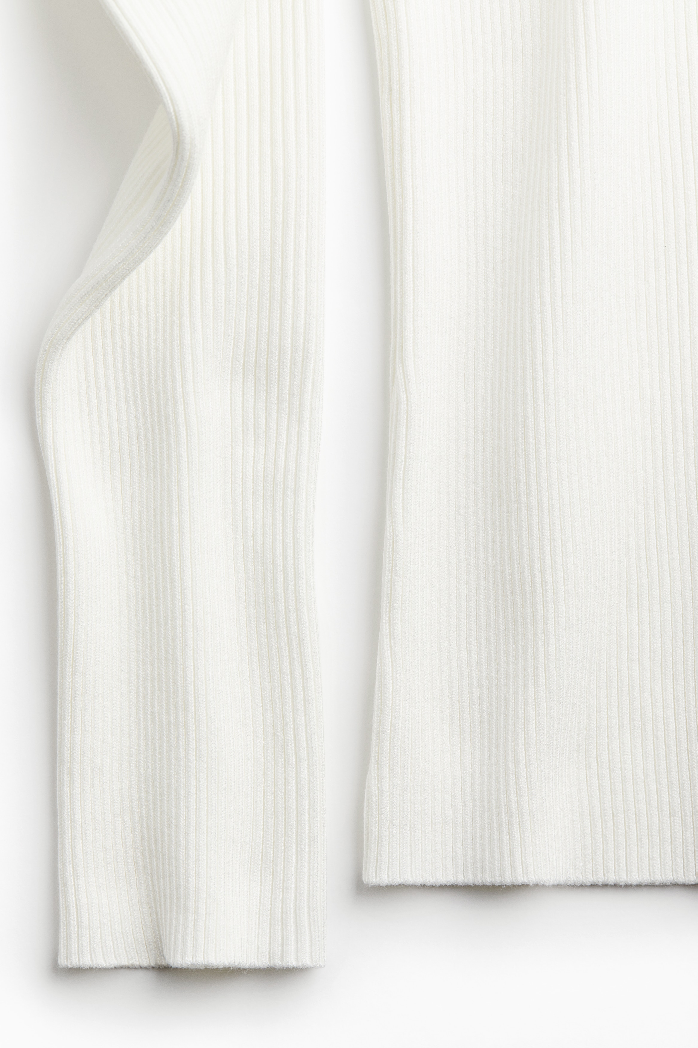Top H&M Blanc épaules Dénudées - Taille S - Neuf Avec étiquettes - Décolleté Ouvert