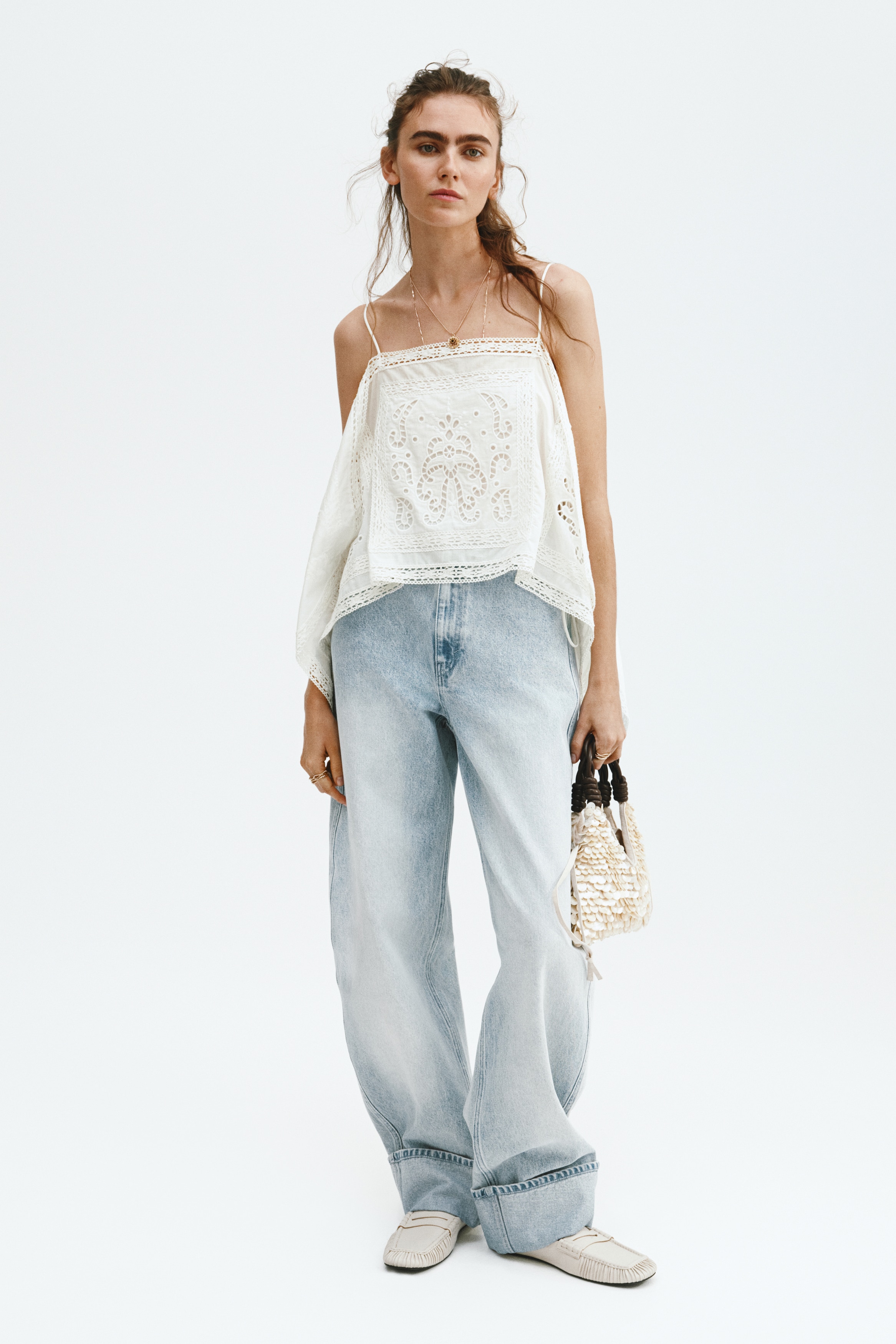Top med broderie anglaise - Hvid