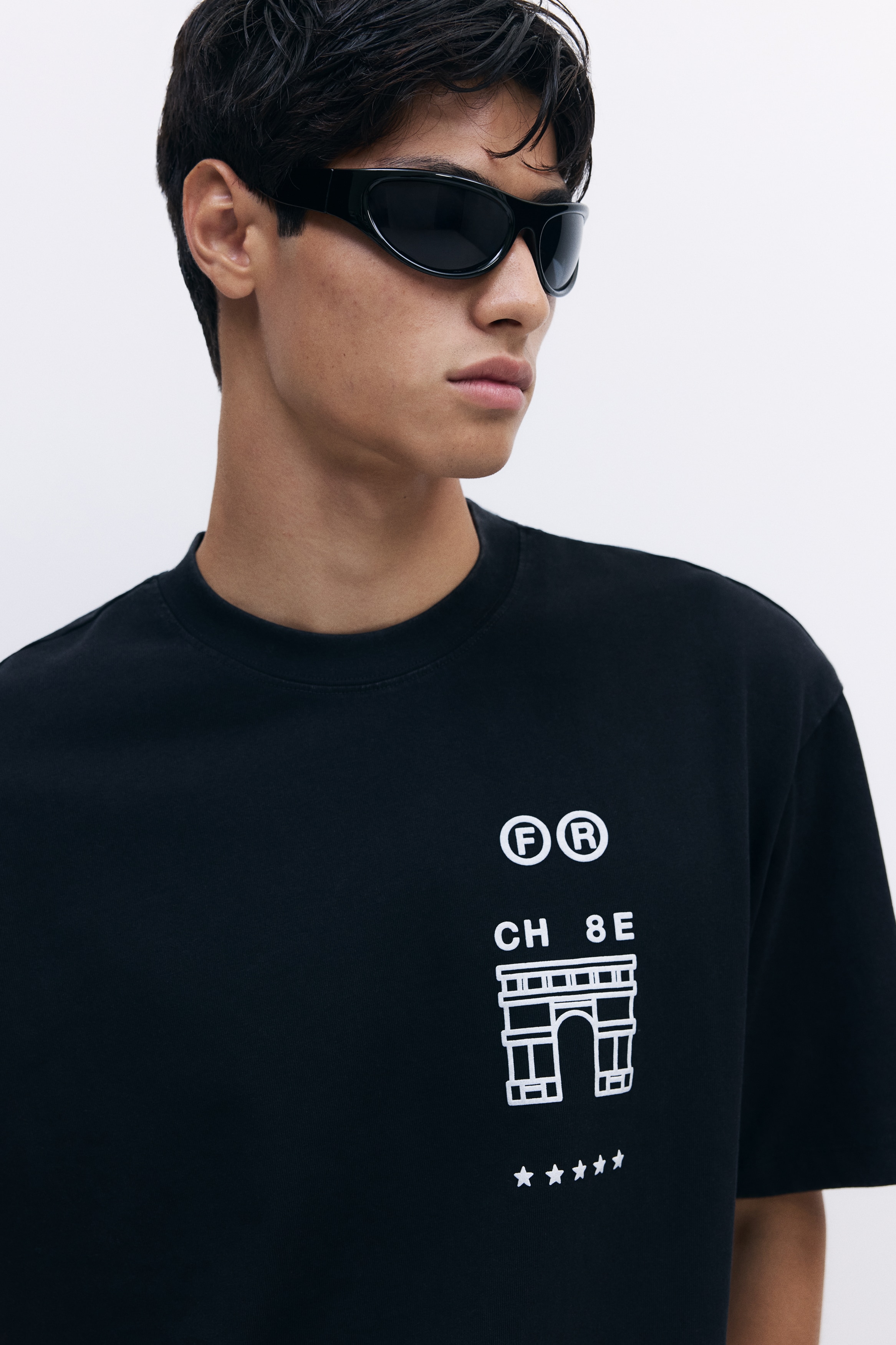 Loose-Fit Washed T-Shirt - Black/Triangle d'Or - Men | H&M US