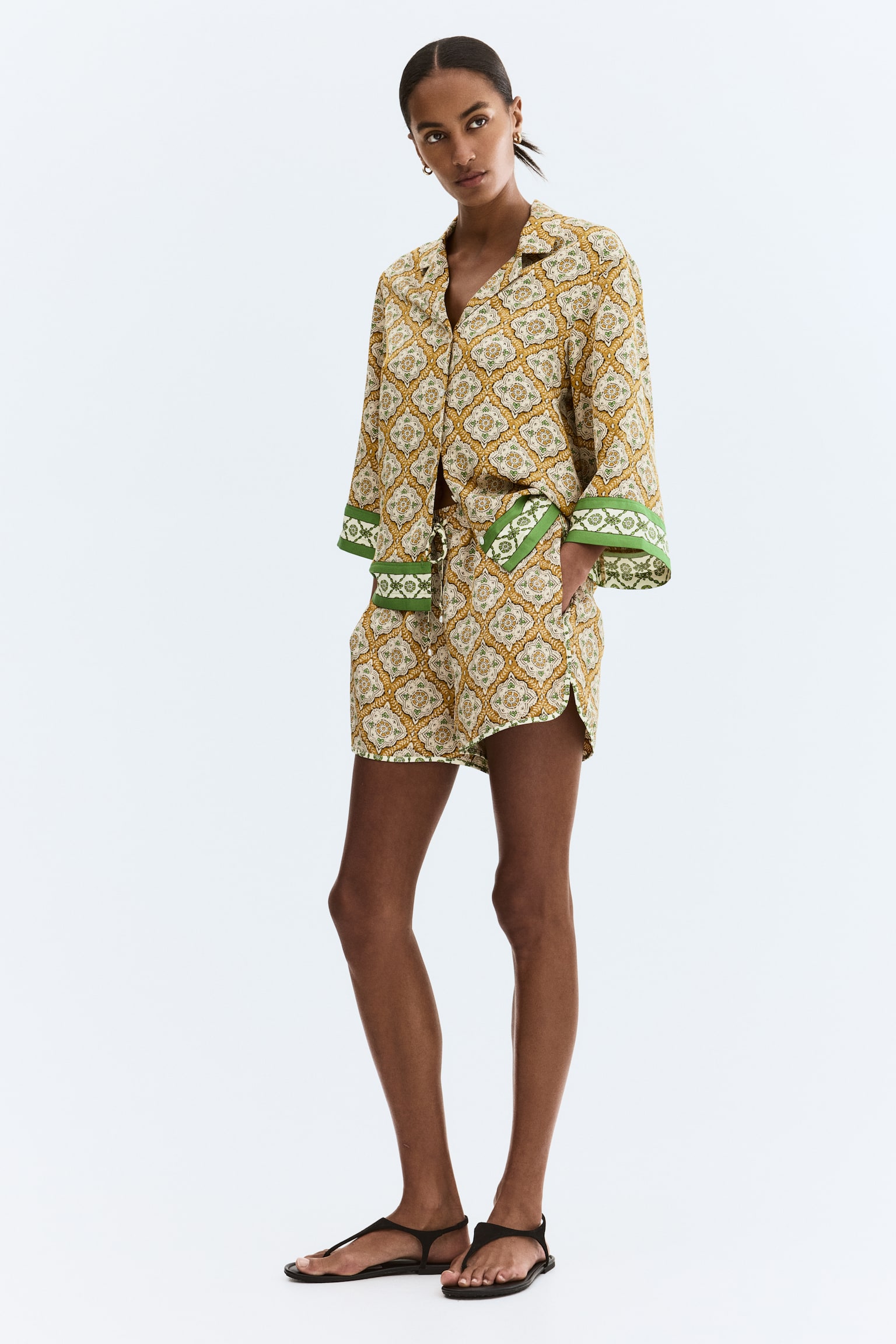 Quần short hoa văn - Màu vàng mù tạt/Hoa văn/Màu hồng/Hoa - 4