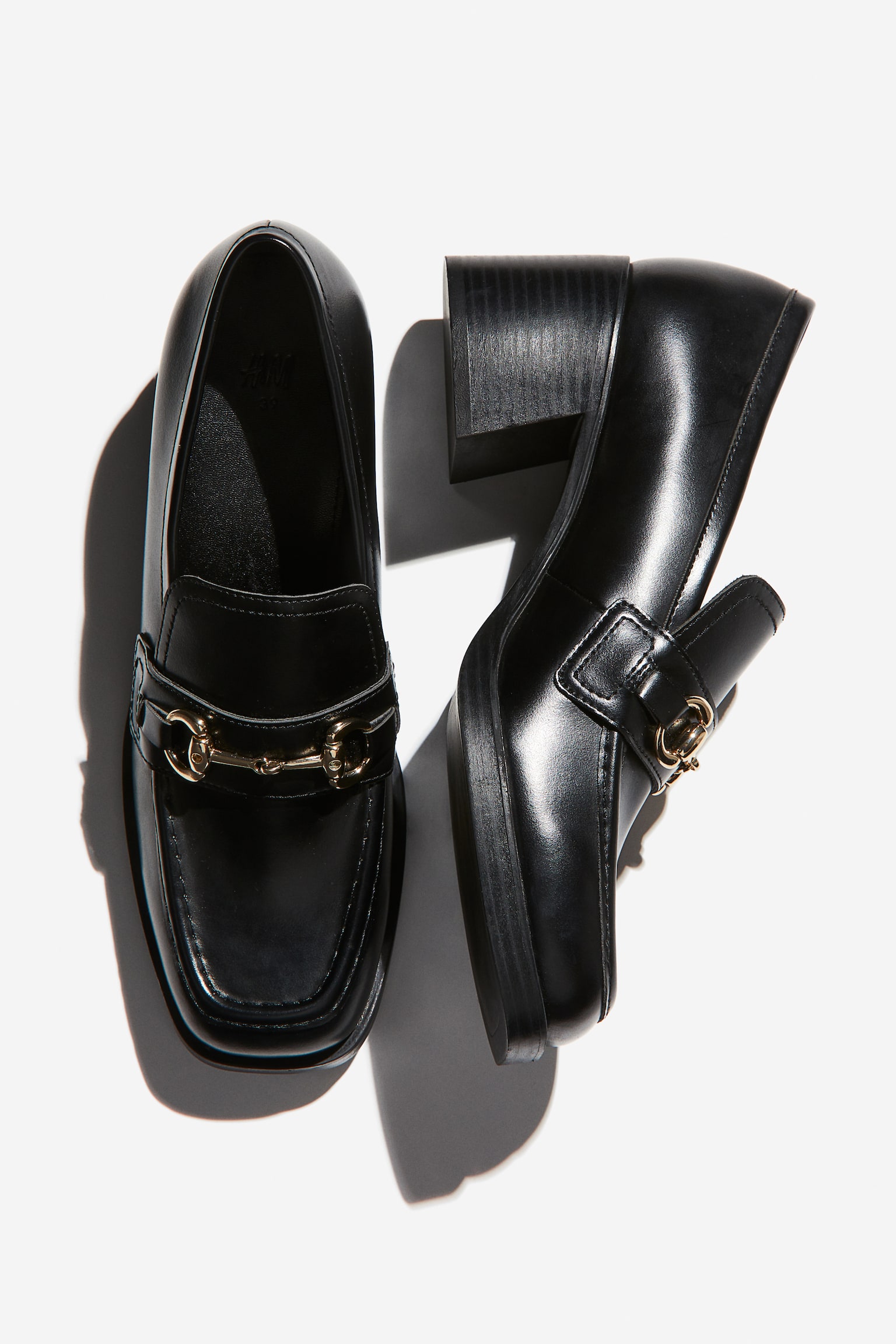 Heeled Loafers - Black - 1