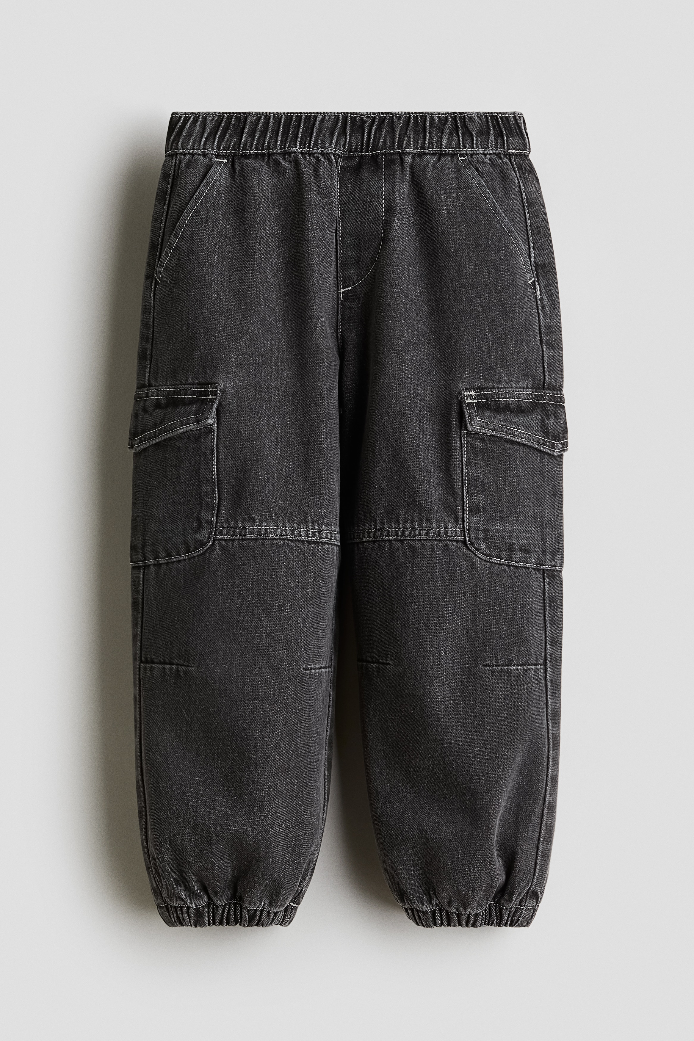 カーゴスタイル デニムジョガーパンツ - ダークグレー/デニムブルー