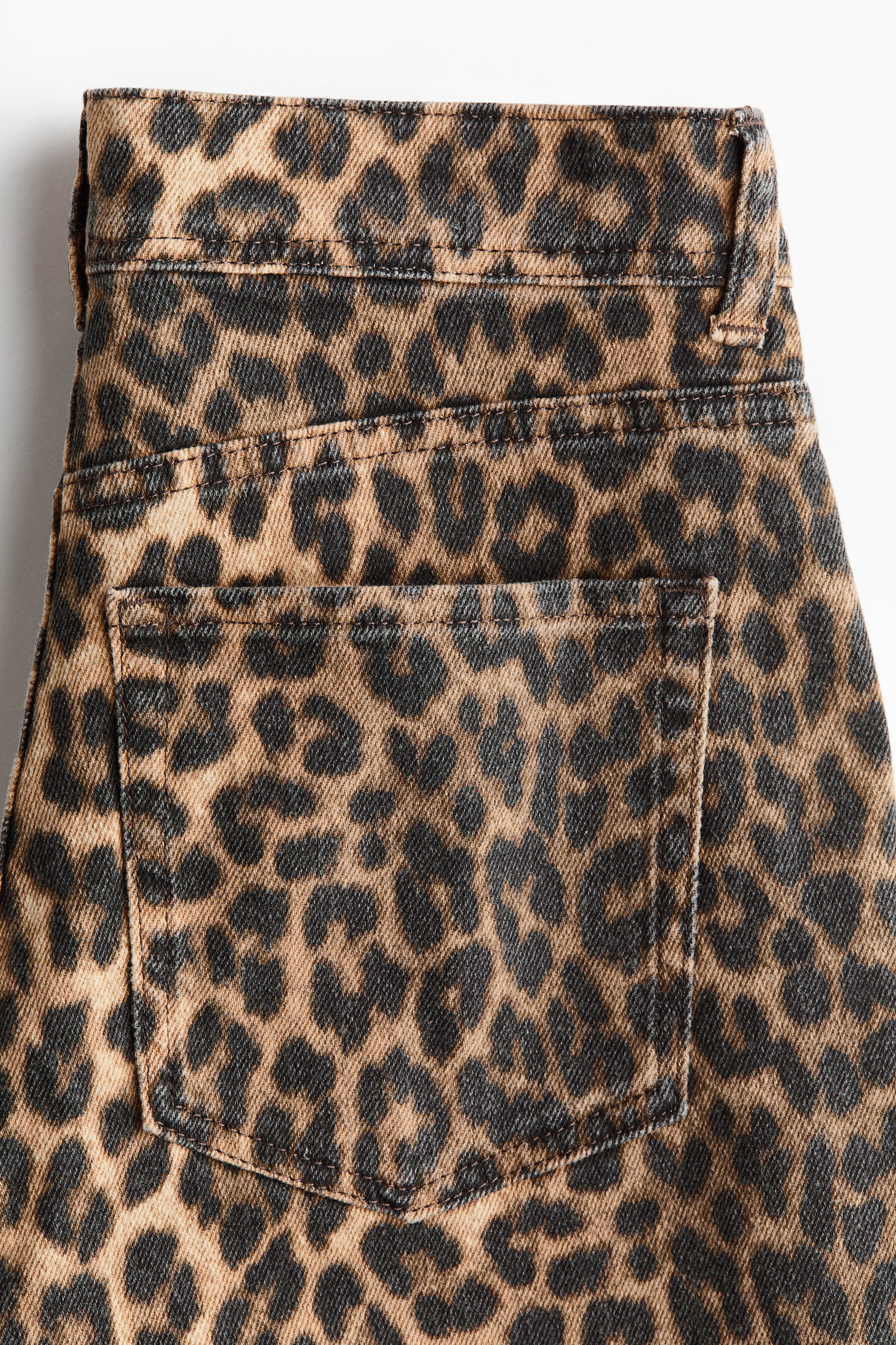 Wide High Waist Ankle Jeans
