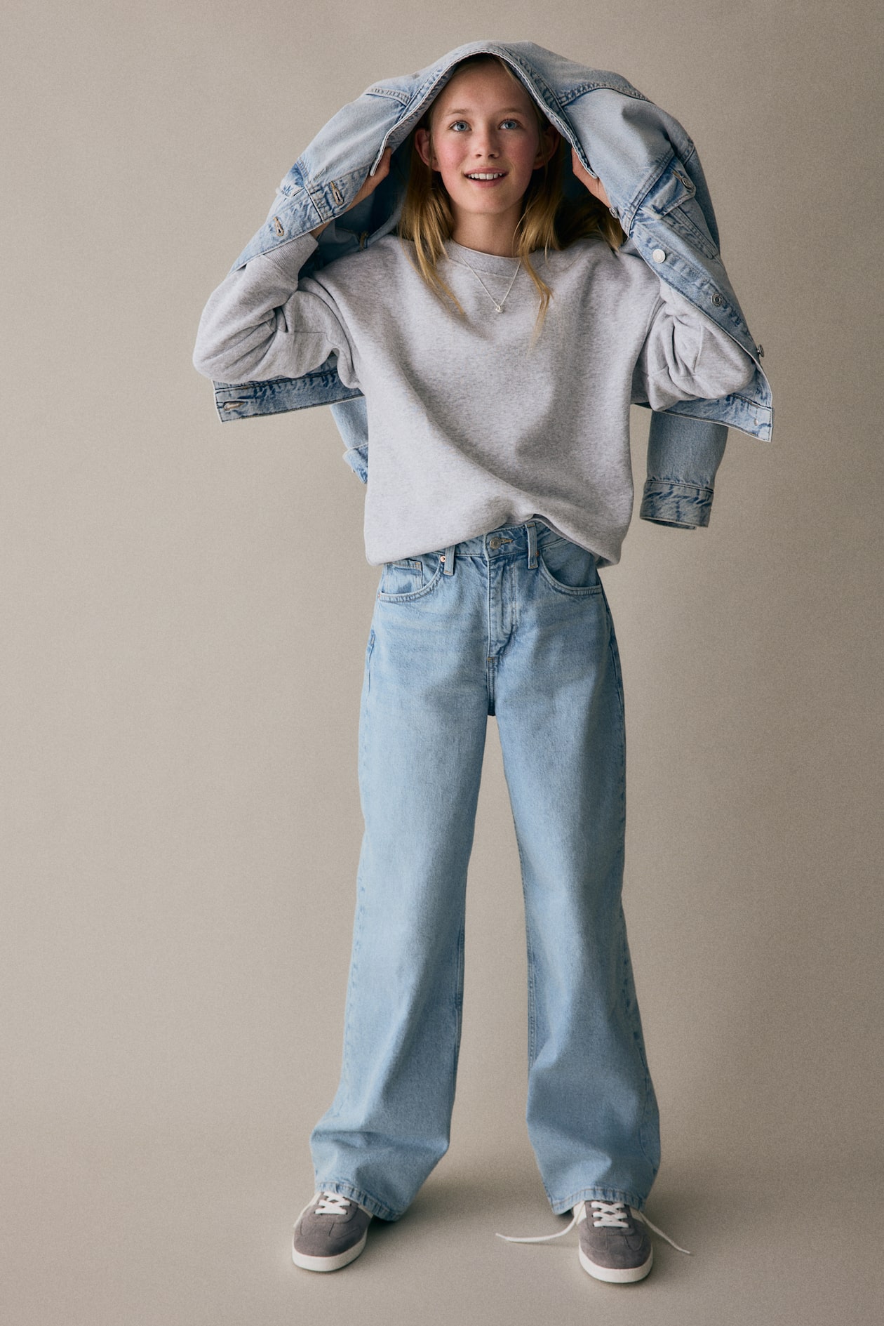 Wide Leg Jeans - Light denim blue - Kids | H&M GB