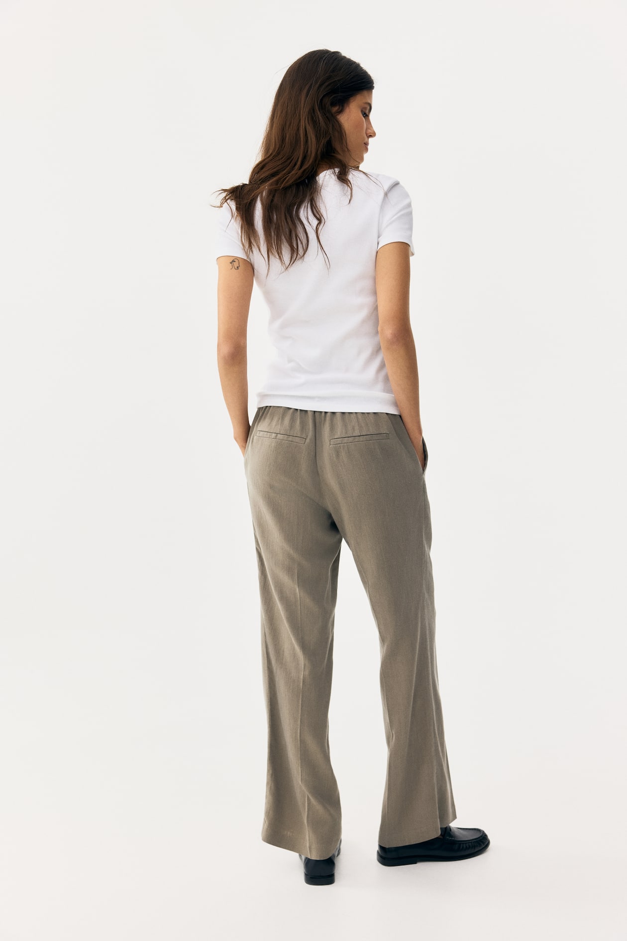 MAMA Linen-Blend Dress Pants - image 4