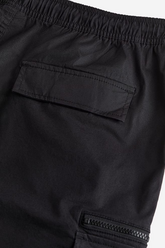 Relaxed Fit Cargo trousers - Black/Light grey/Dark khaki green - 3
