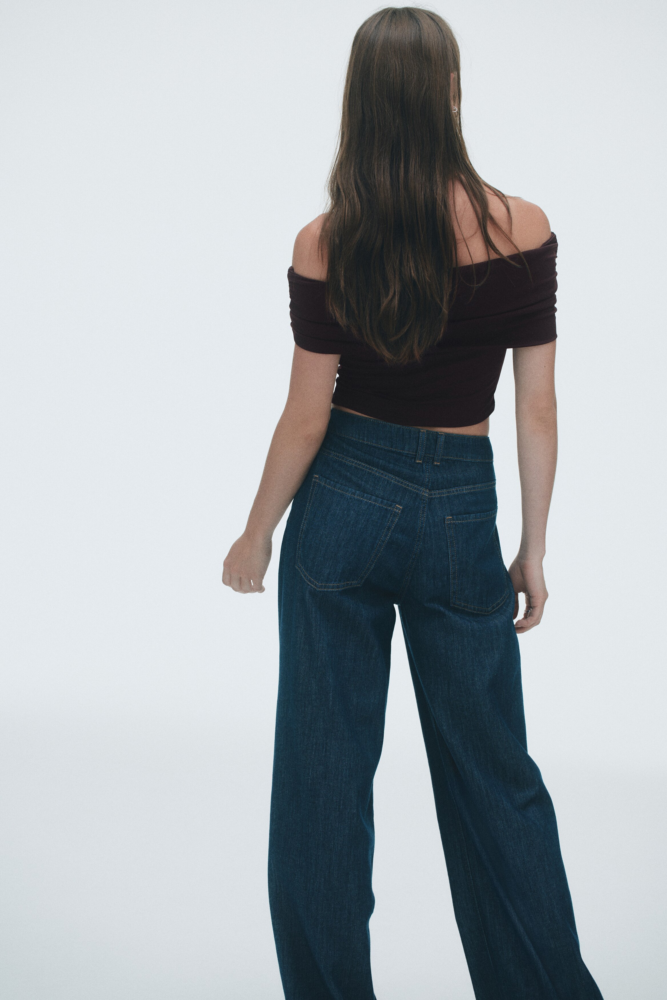 Off-the-shoulder top