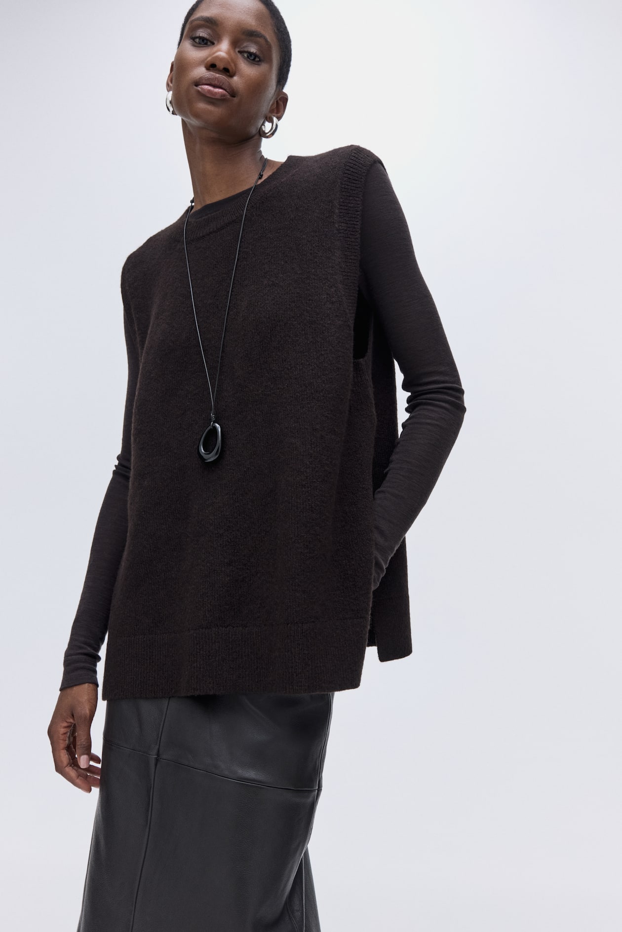 Sweater vest - image 3
