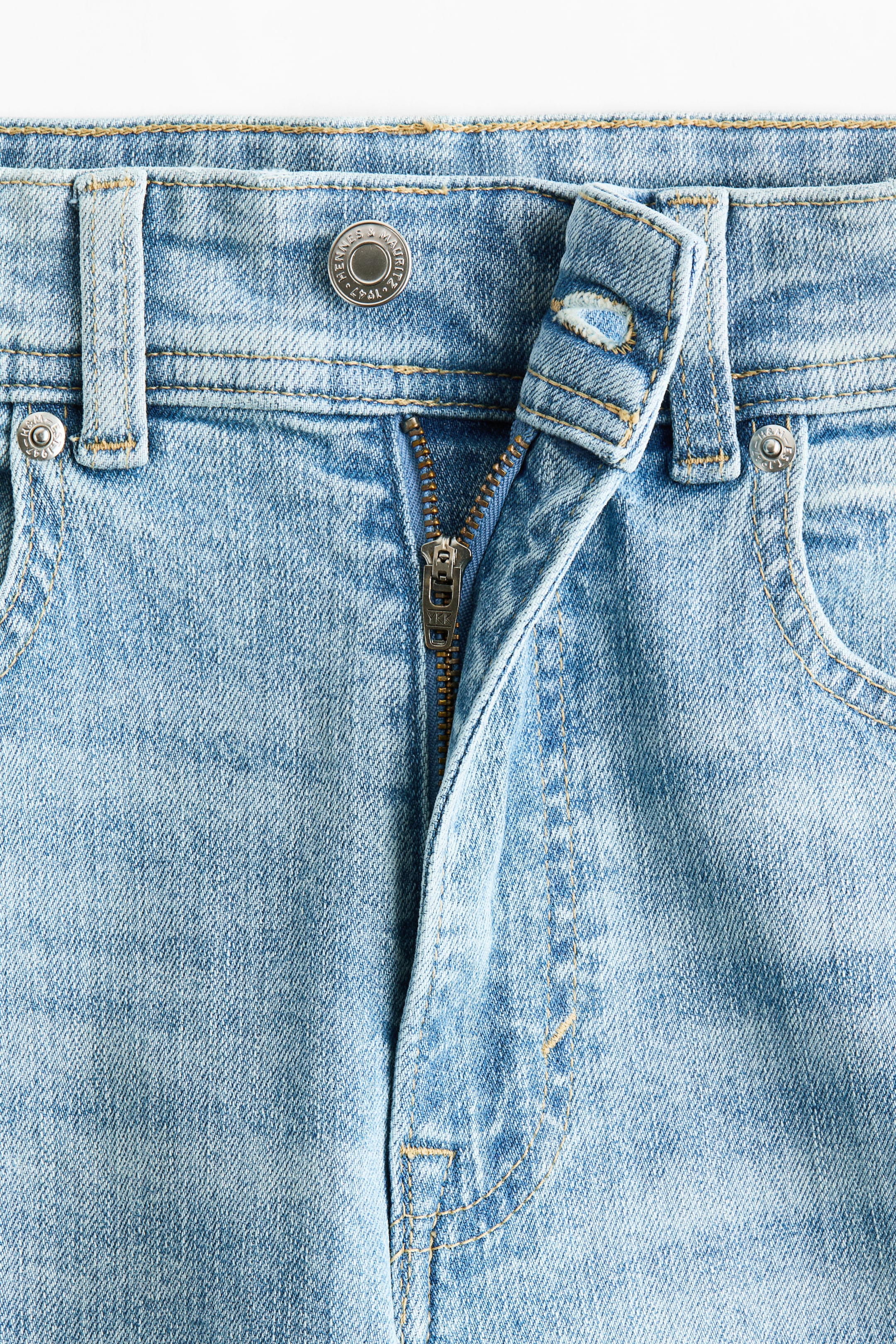 Wide High Waist Ankle Jeans