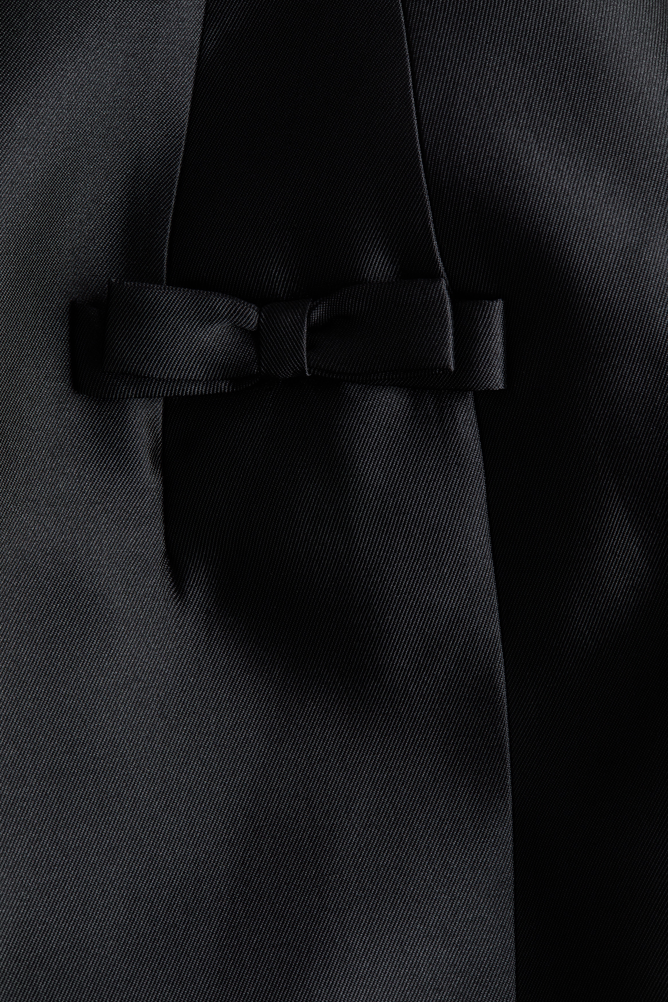 Hourglass twill dress