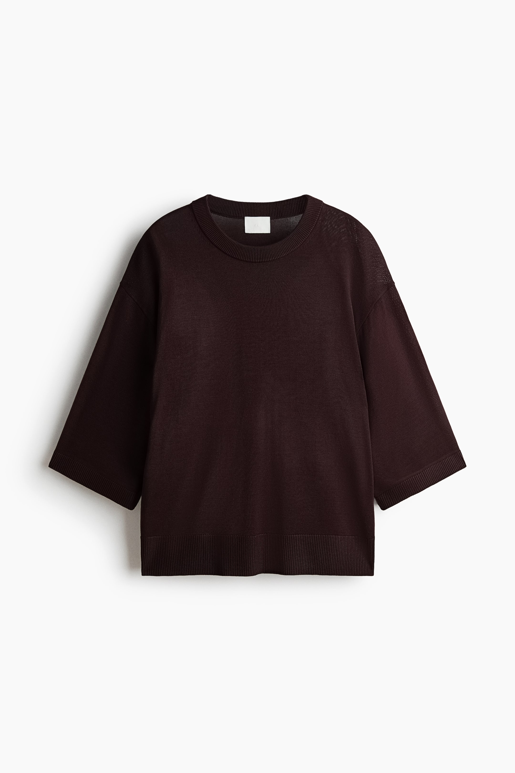 Short-Sleeved Fine-Knit Top