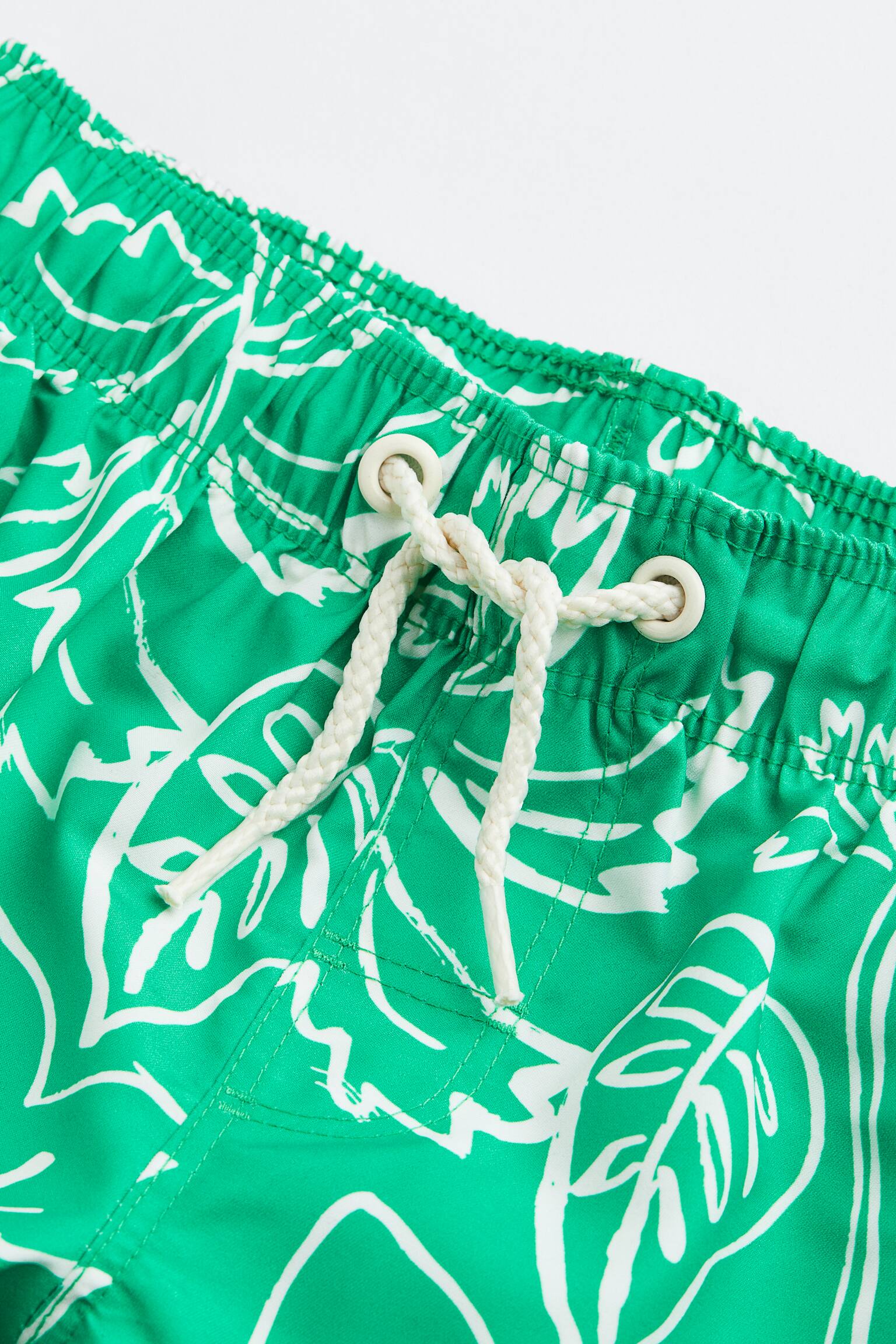 Patterned swim shorts - Green/Leaves - 2