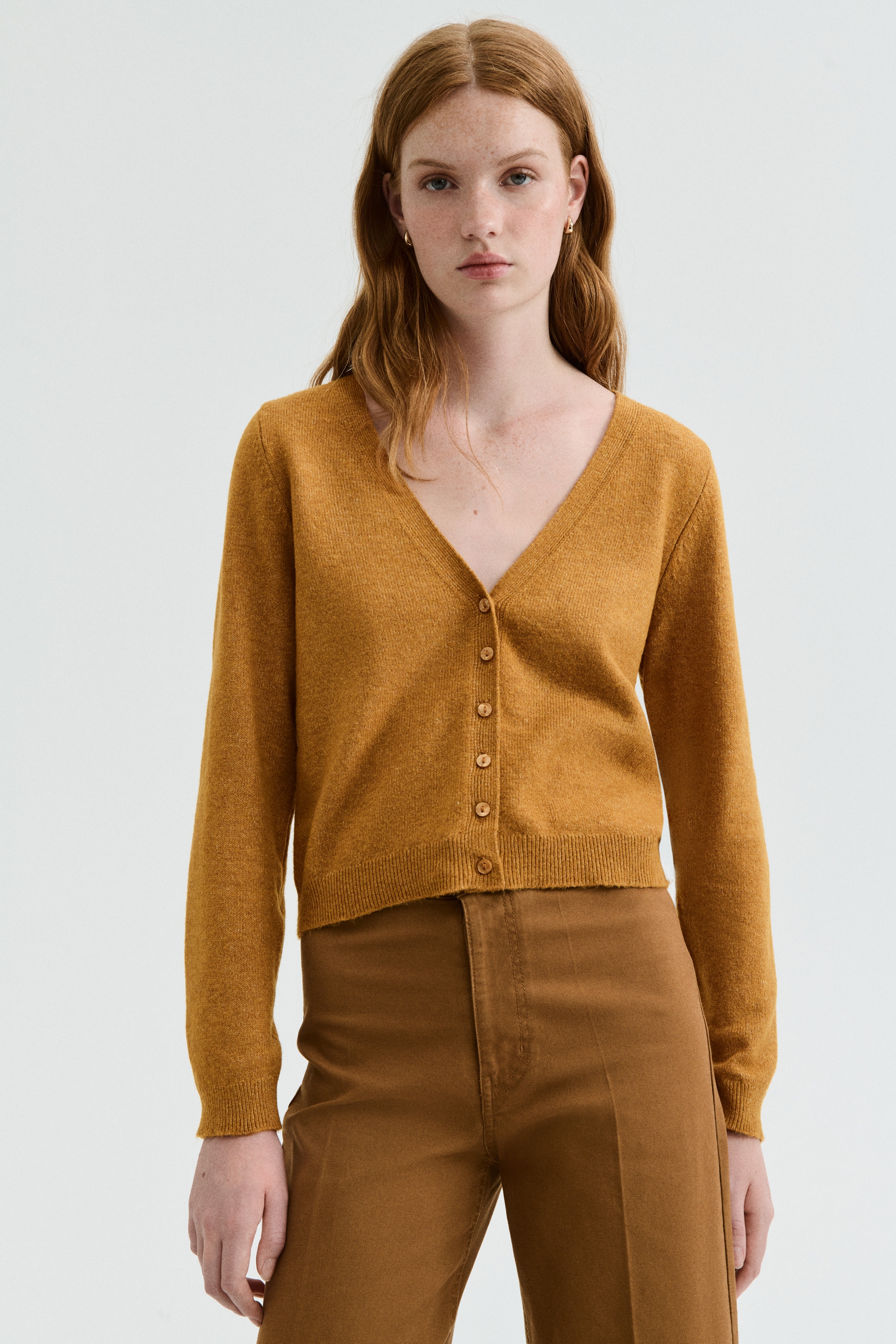 V-neck cardigan