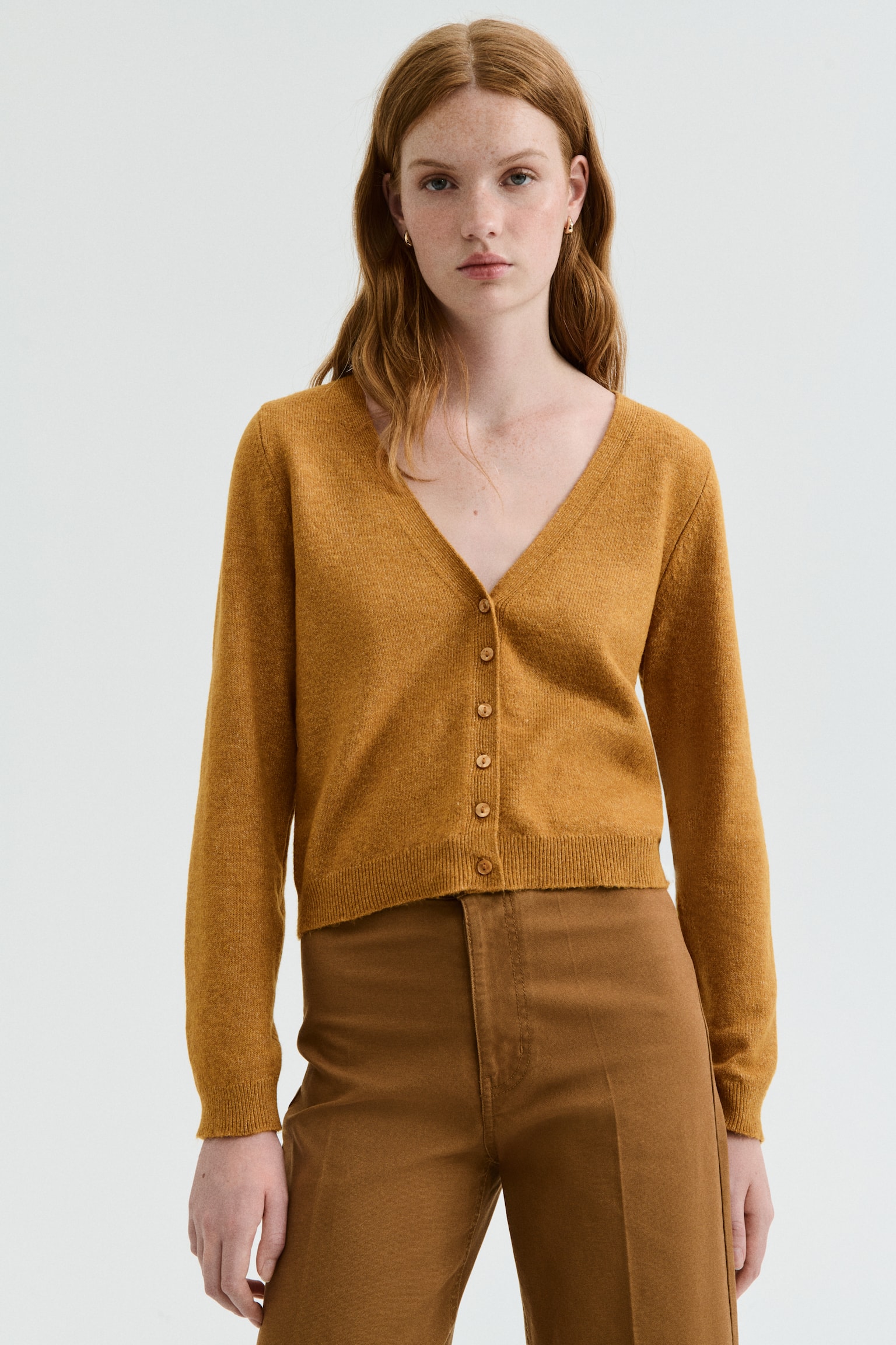 V-neck cardigan - Dark mustard yellow - 5