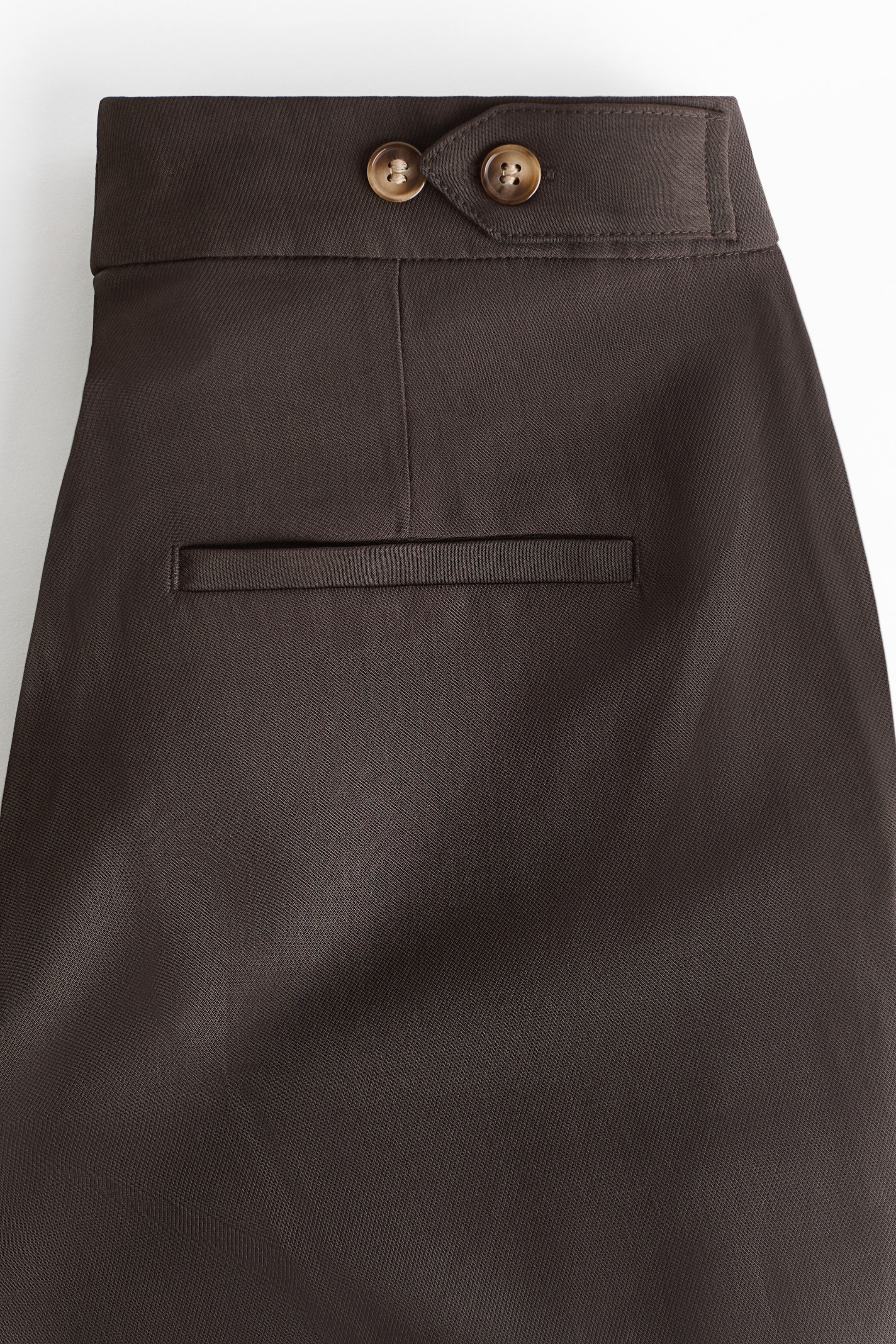 Pantalon en sergé avec jambes tonneau