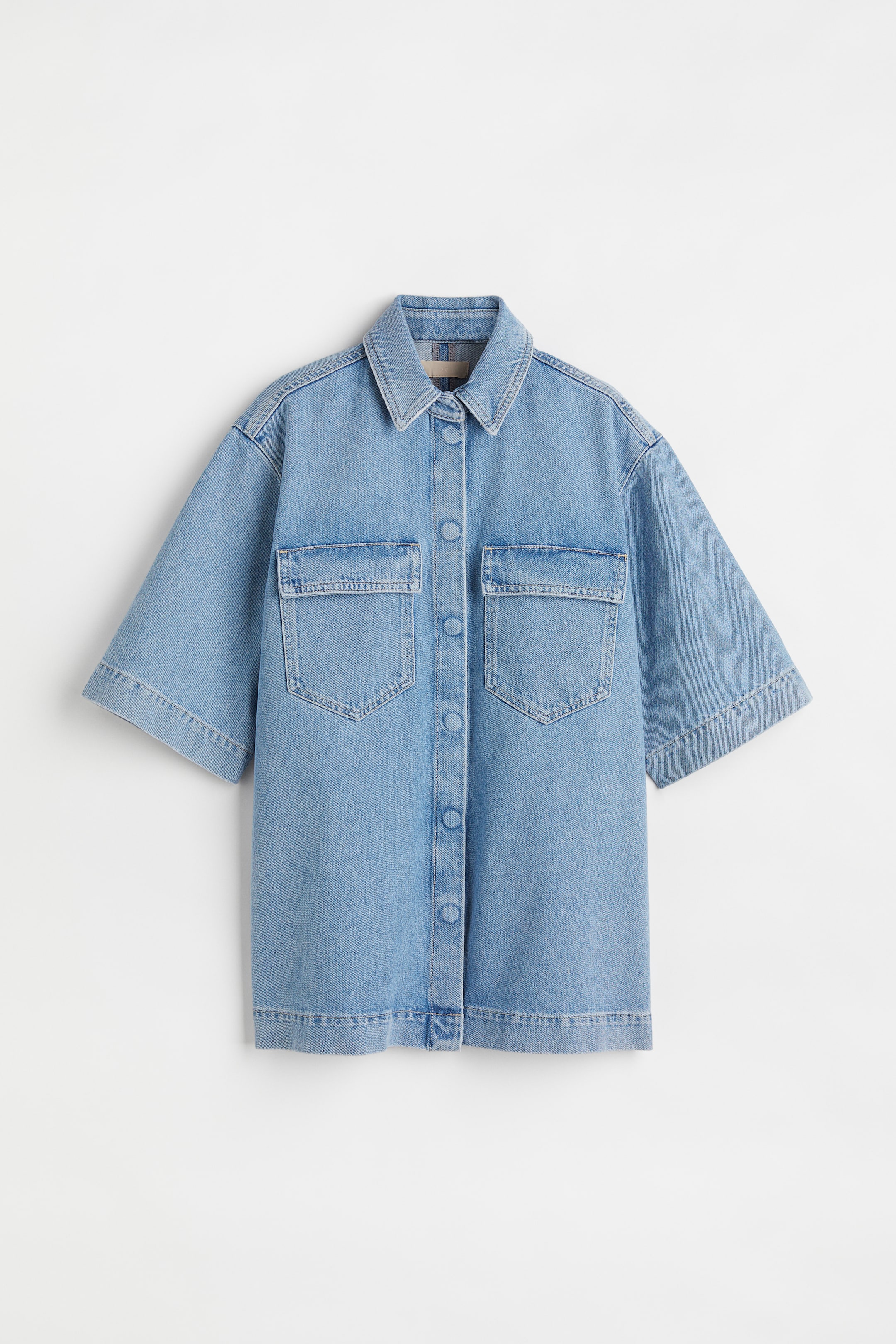 View larger image: Short-sleeved denim shirt - Denim blue - Ladies | H&M IN 1