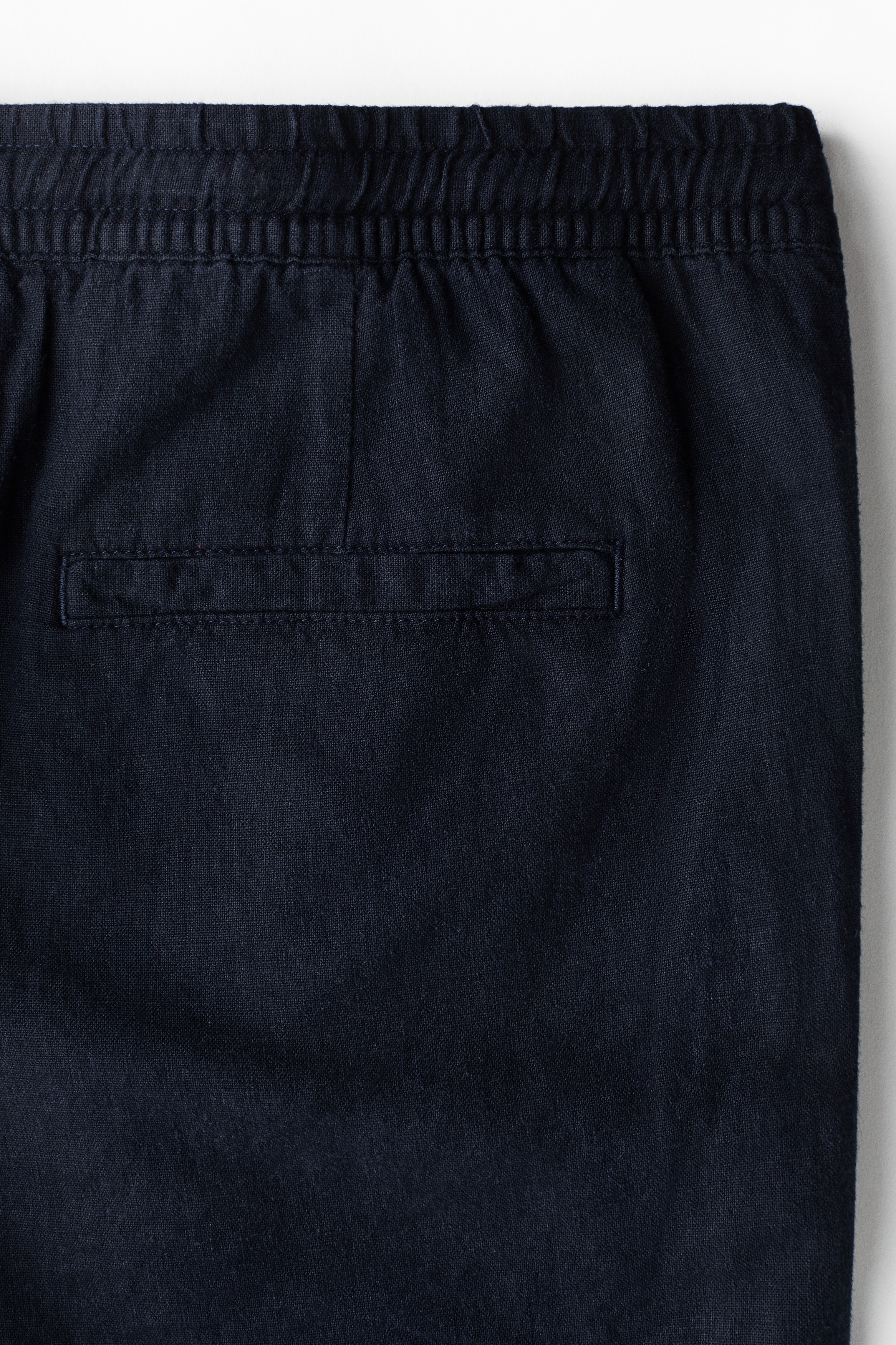 Relaxed Fit Linen-blend shorts