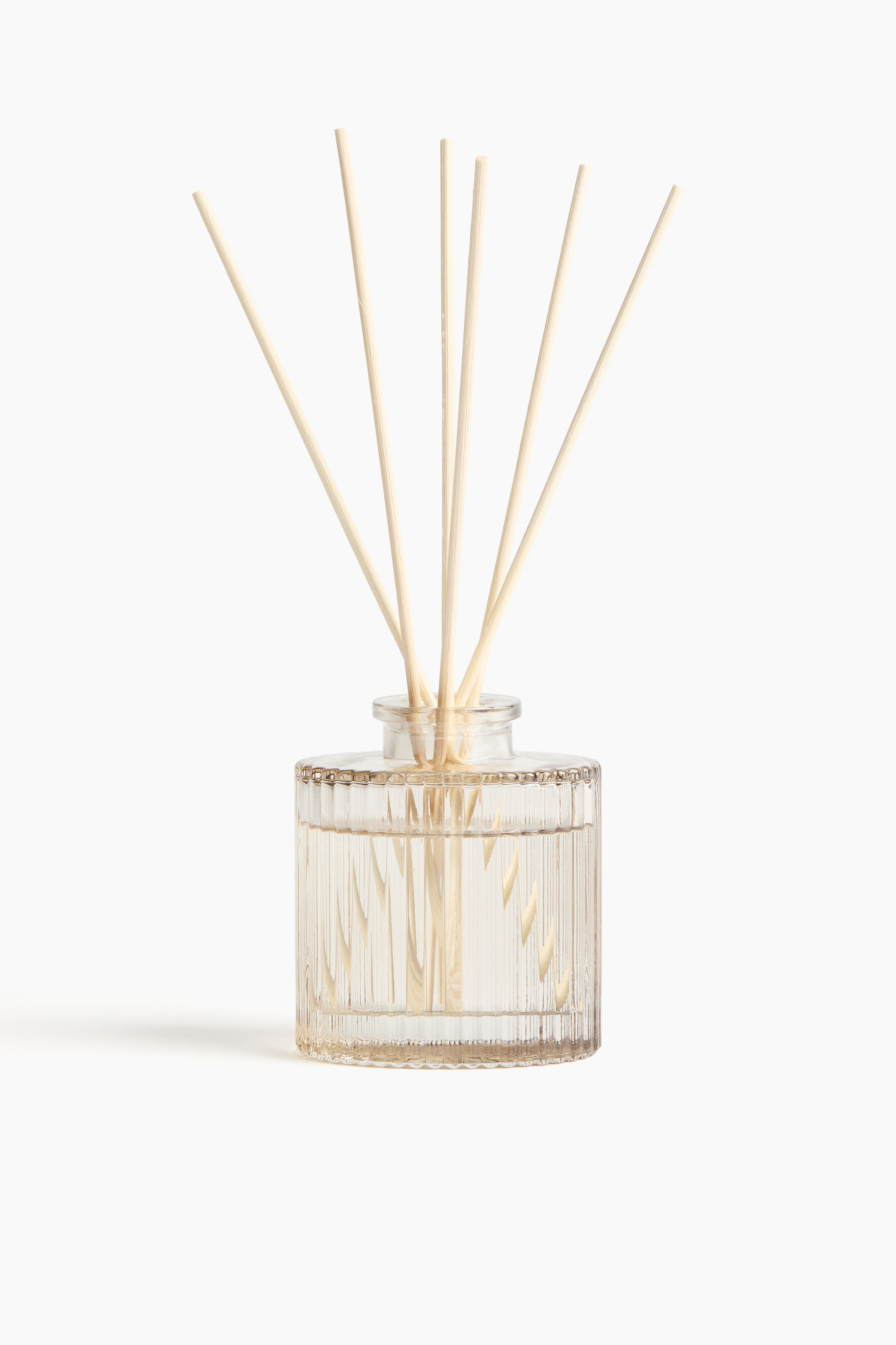 Reed Diffuser - Coco Colada/Fruity Cocktail/Green Basilicum/Rich Mahogany/White Peony/Transparent/gold-colored