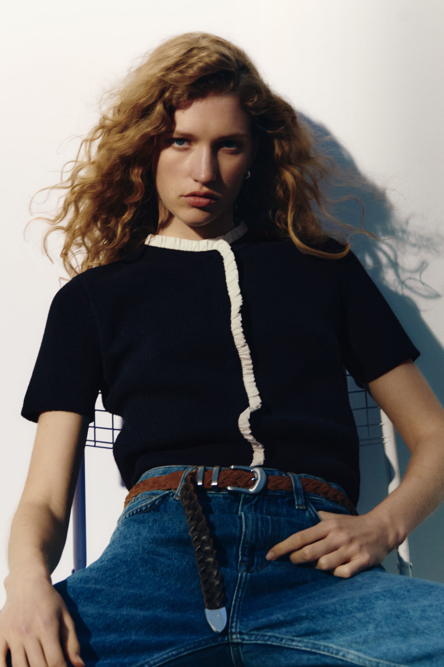 Женский кардиган H&M Ruffle-Trimmed, цвет: Тёмно-синий / Кремовый — фото 3