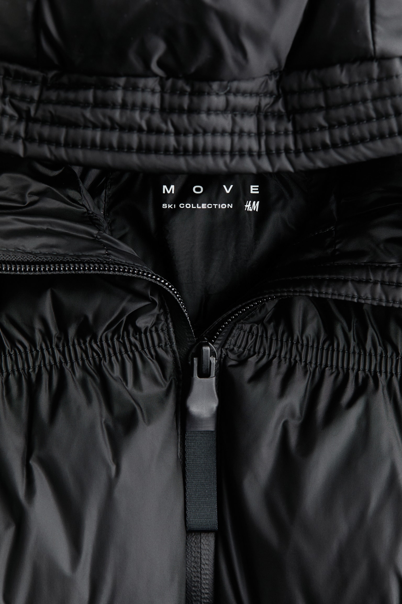 Детская куртка H&M Move Puffer Ski with ThermoMove™, цвет: Чёрный — фото 10
