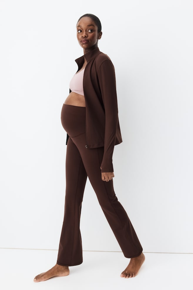 MAMA Flared Sports Leggings with SoftMove™-Warm brown - 7