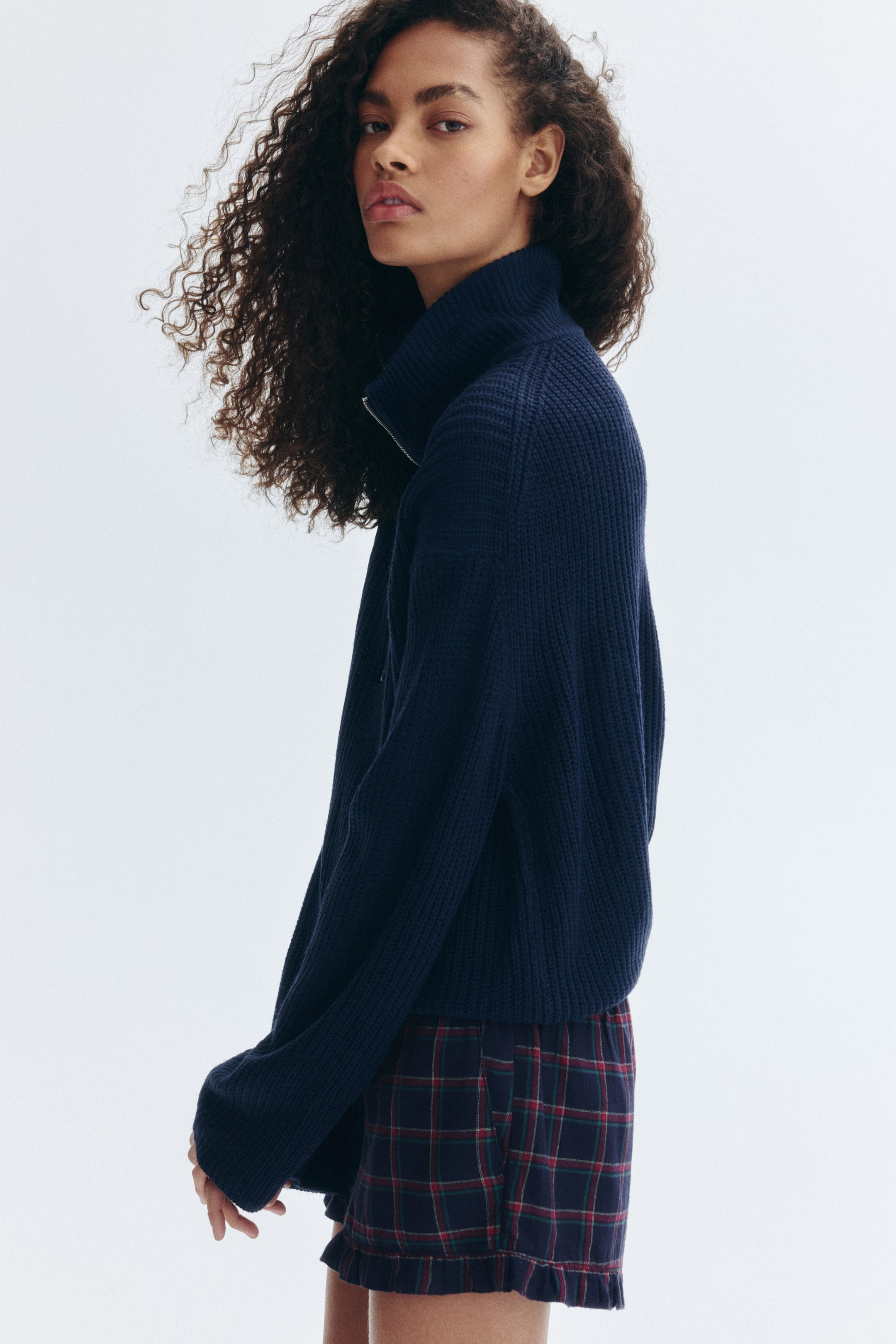 View larger image: Cotton twill shorts - Dark blue/Checked - Ladies | H&M IN 3