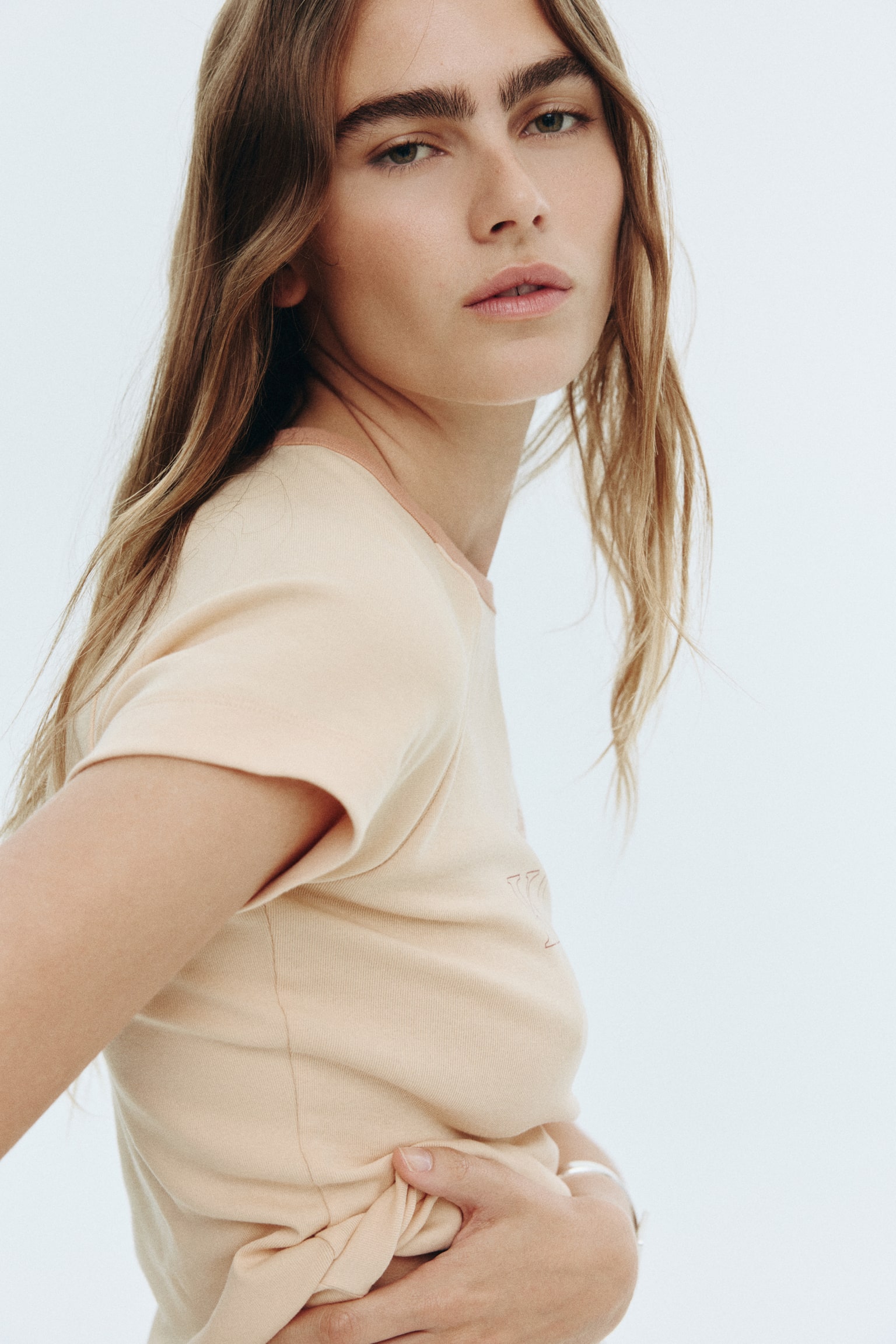 Raglan-Sleeved T-Shirt - Beige/Koiya - 3