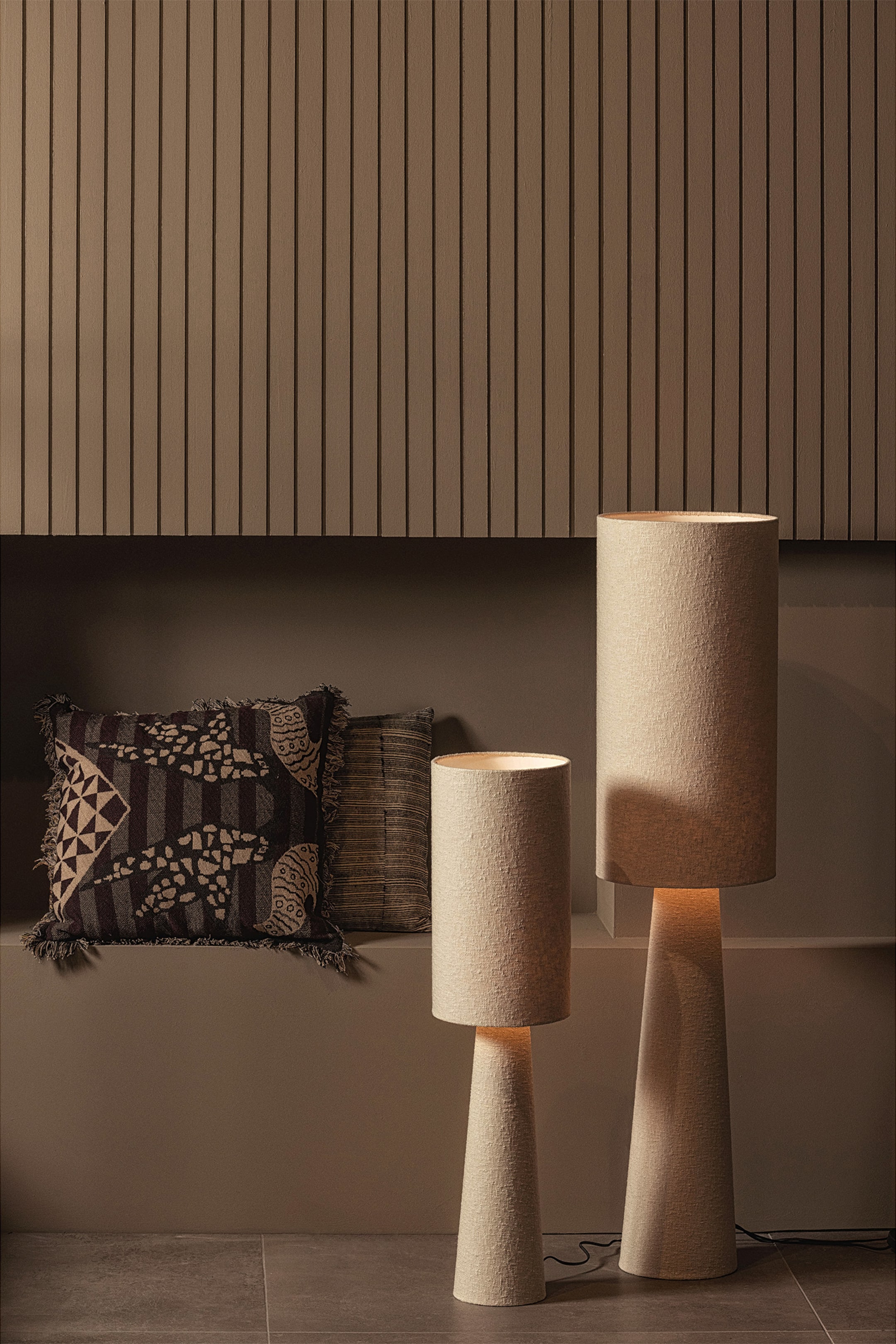 Grotere afbeelding bekijken: Loft Tafellamp - Naturel - WOOOD - HOME | H&M NL 1