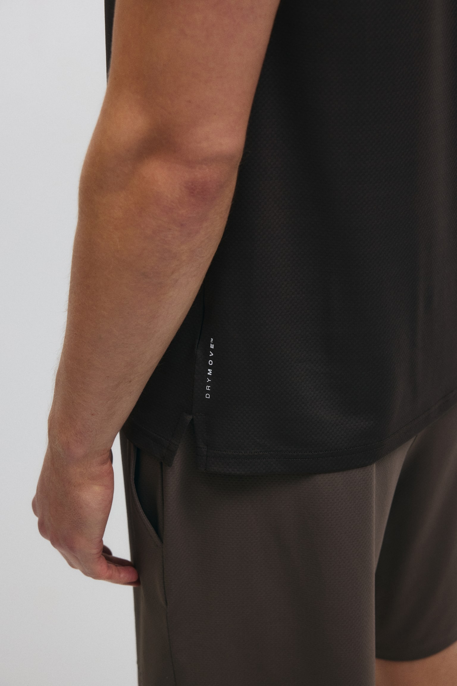 Спортивний топ Muscle Fit DryMove™ - Темно-коричневий/Приглушений зелений/Темно-сірий меланж/Чорний/Темно-зелений хакі - 9